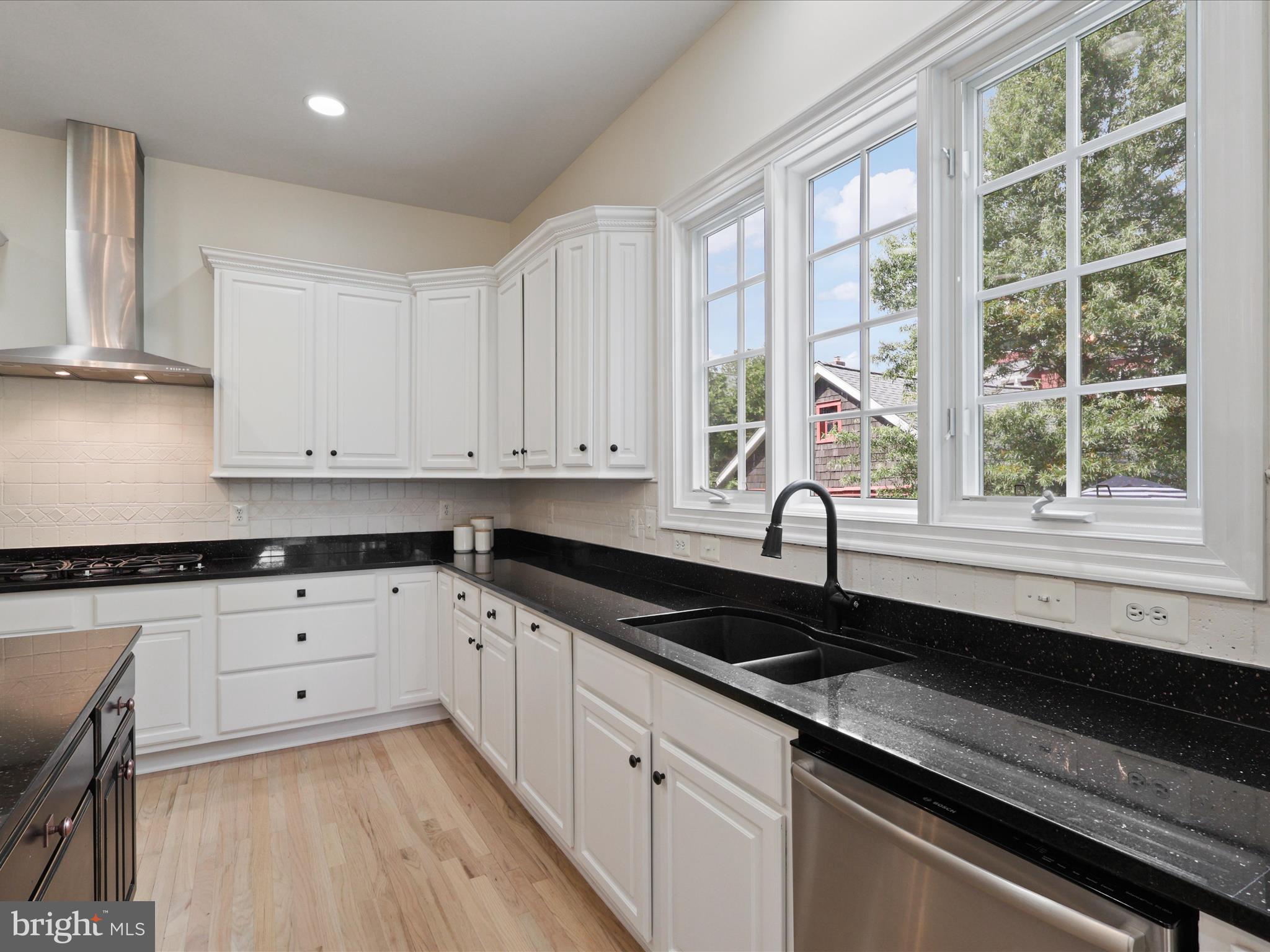 ELDENWOOD FRUIT - Residential