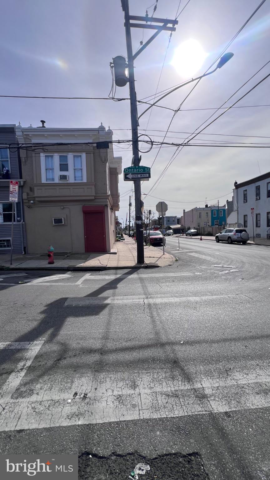 228 W ONTARIO STREET