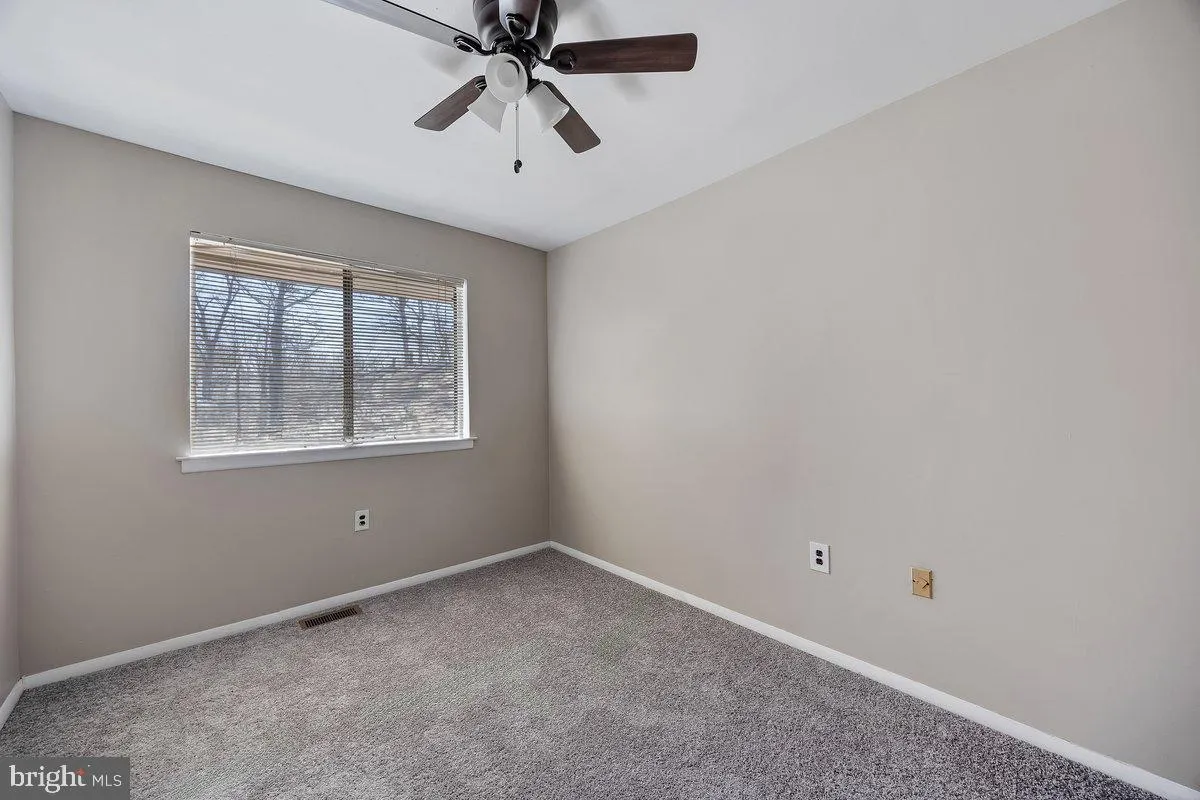 Clementon, New Jersey 08021, United States, 2 Bedrooms Bedrooms, ,1 BathroomBathrooms,Residential,Pending,90446