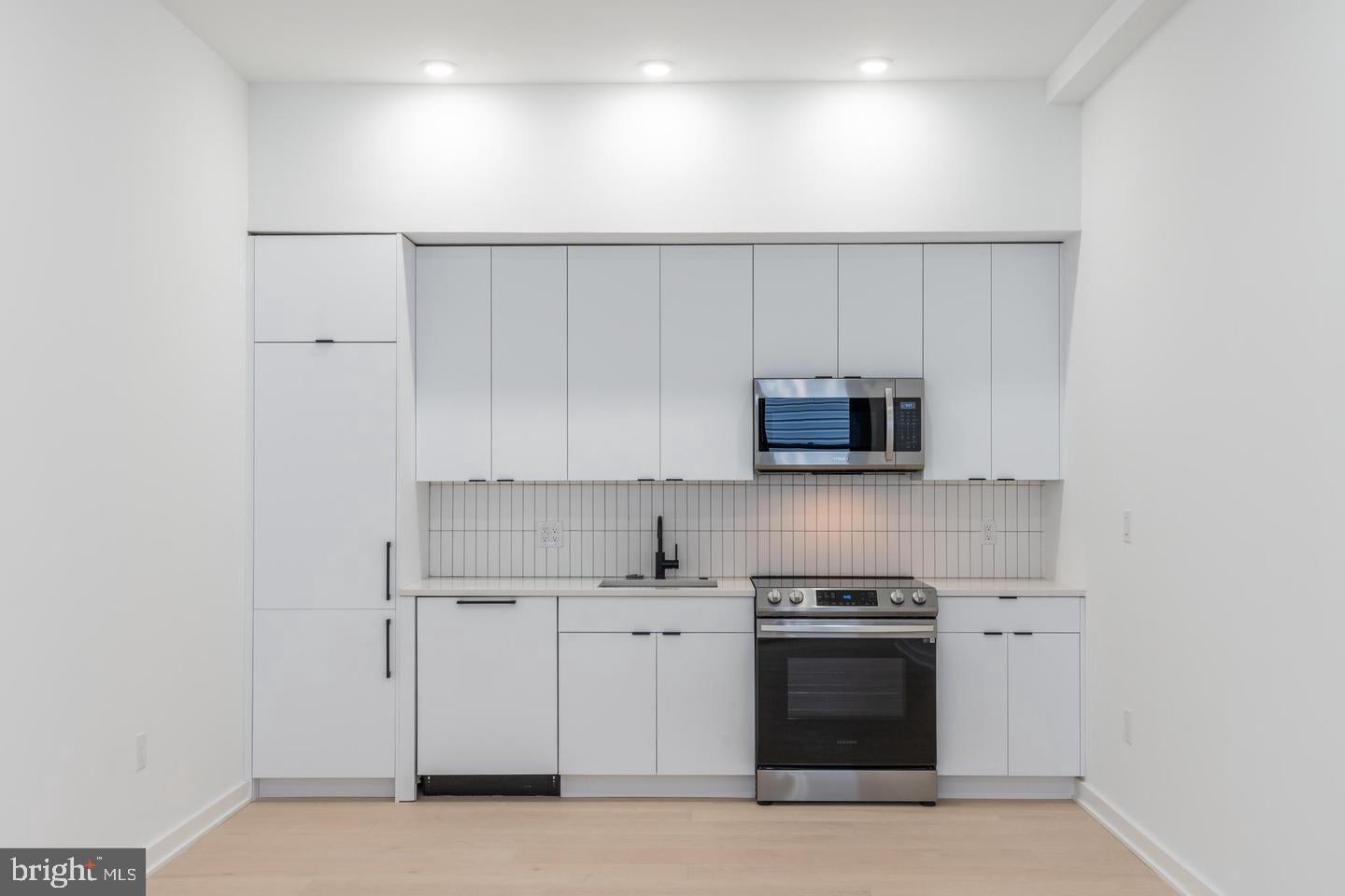 2414 FRANKFORD AVENUE 1