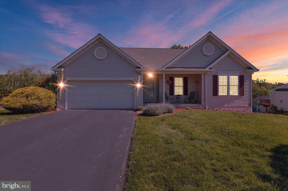4 KANTNER LANE, S