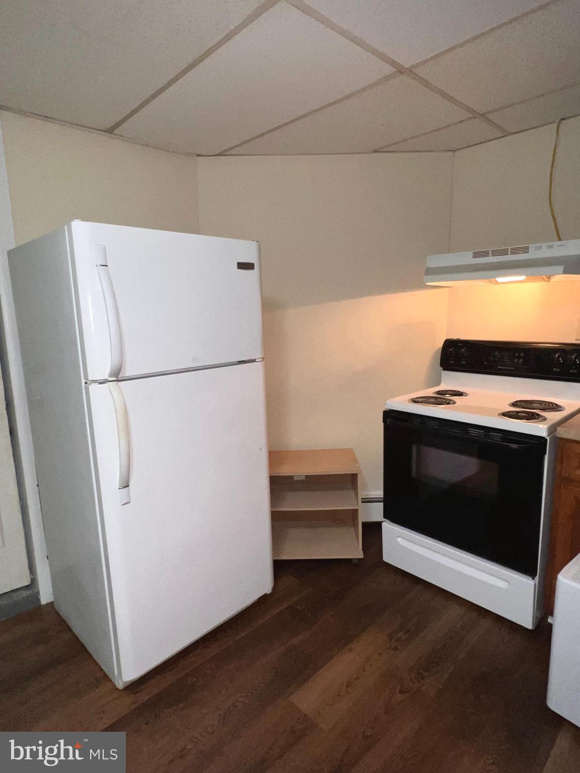 CHARLES TOWN - Residential Lease