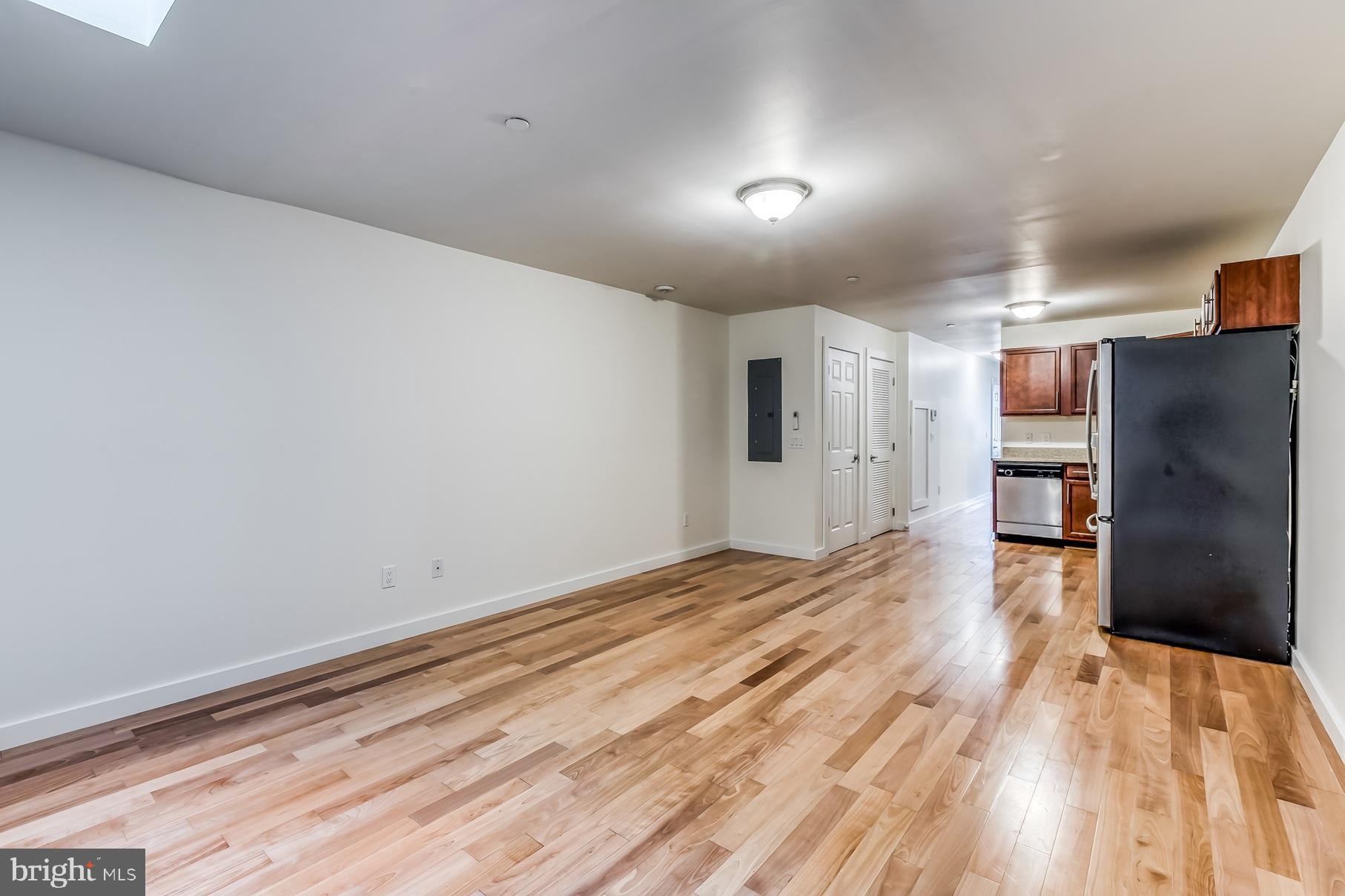 4122 HAVERFORD AVENUE UNIT 2