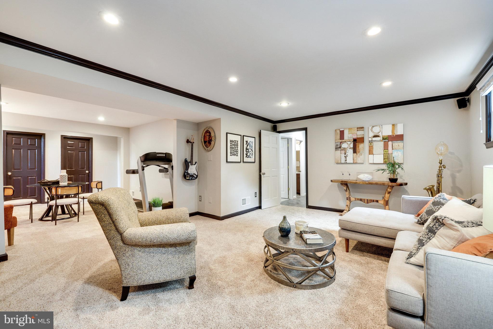 MANTUA - Residential