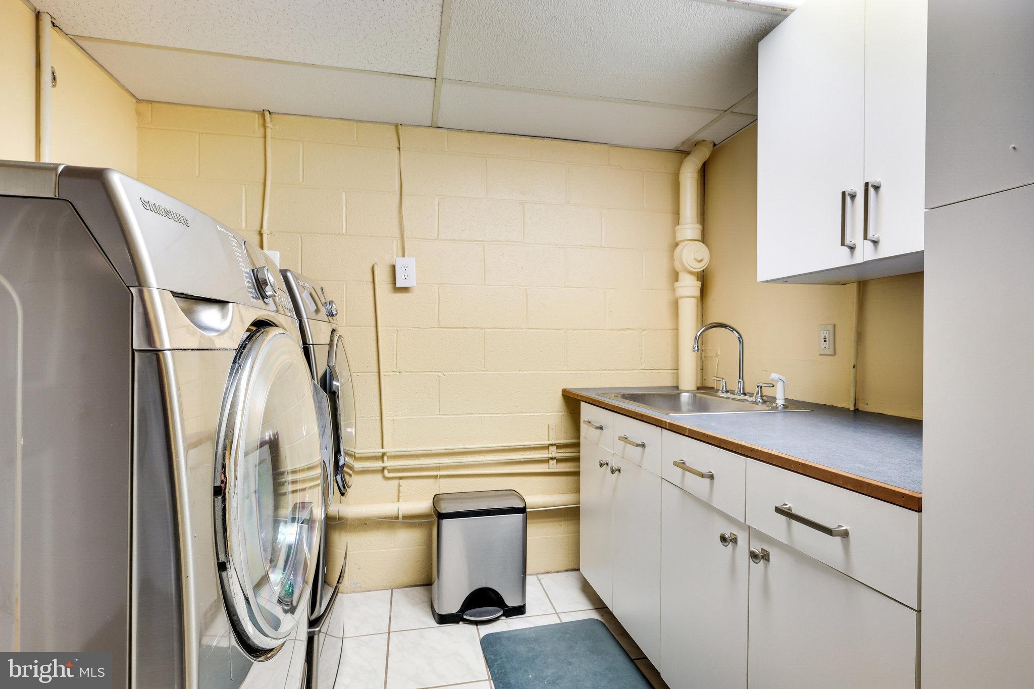 MANTUA - Residential