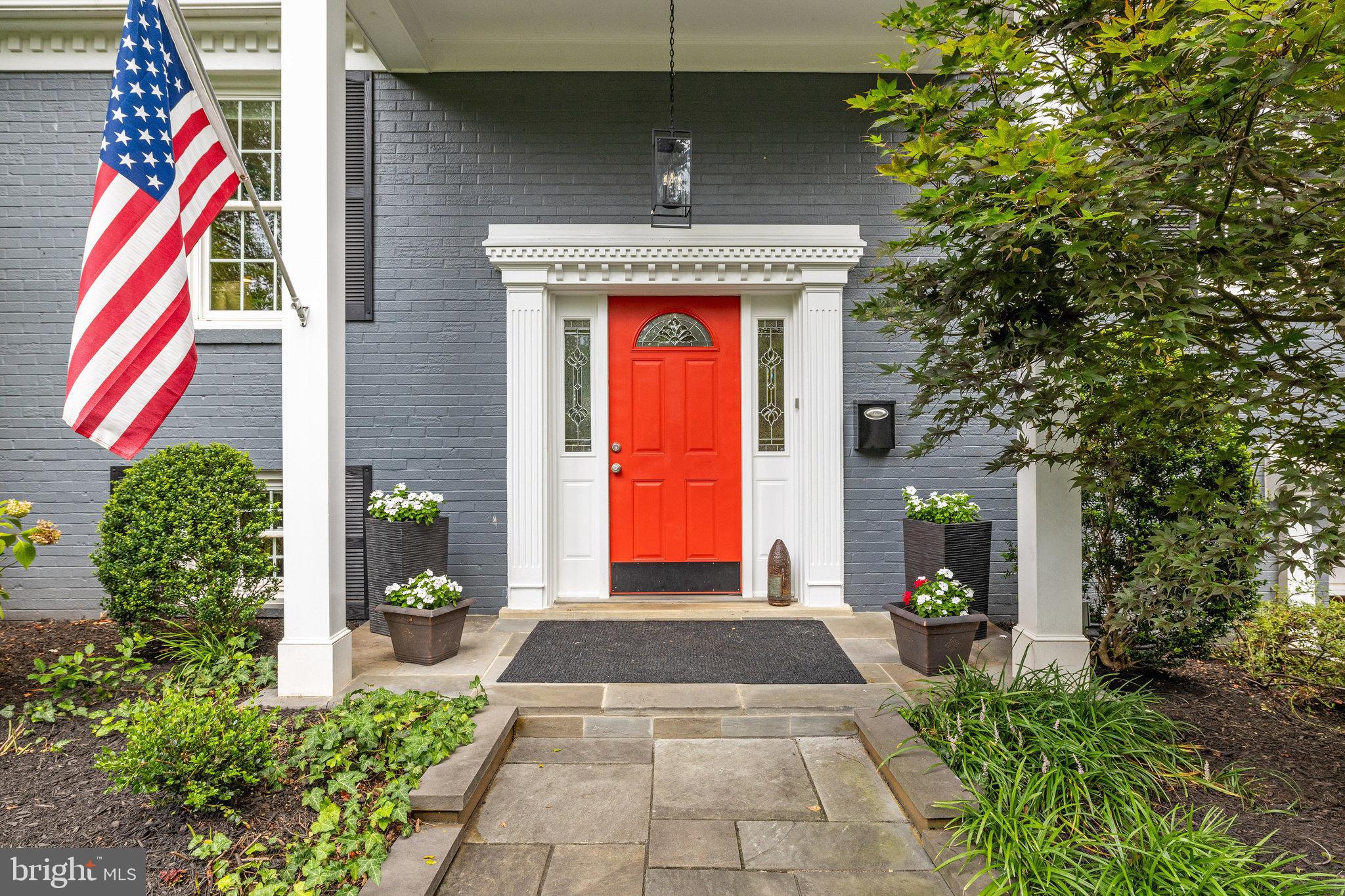 MANTUA - Residential