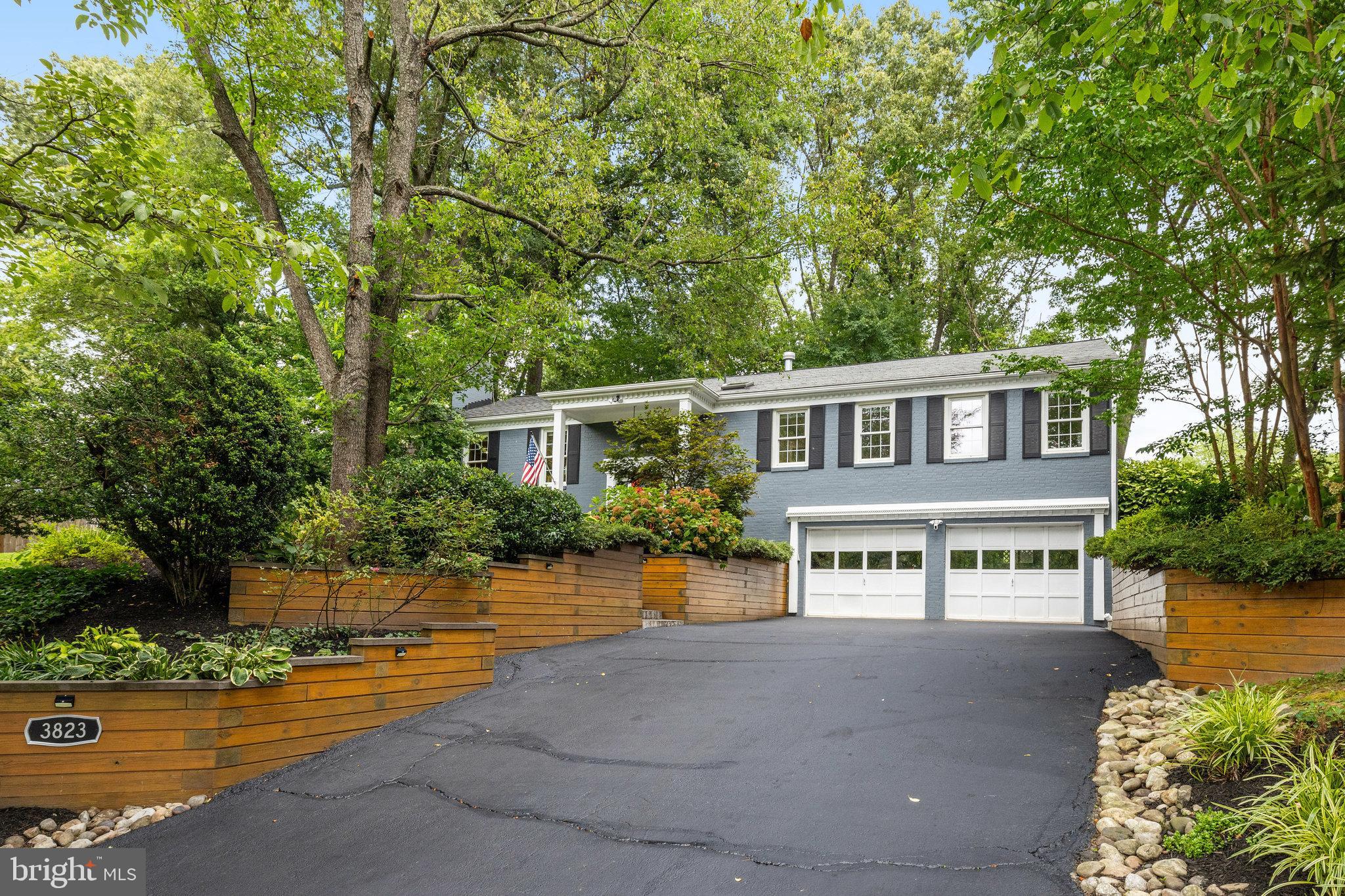 MANTUA - Residential