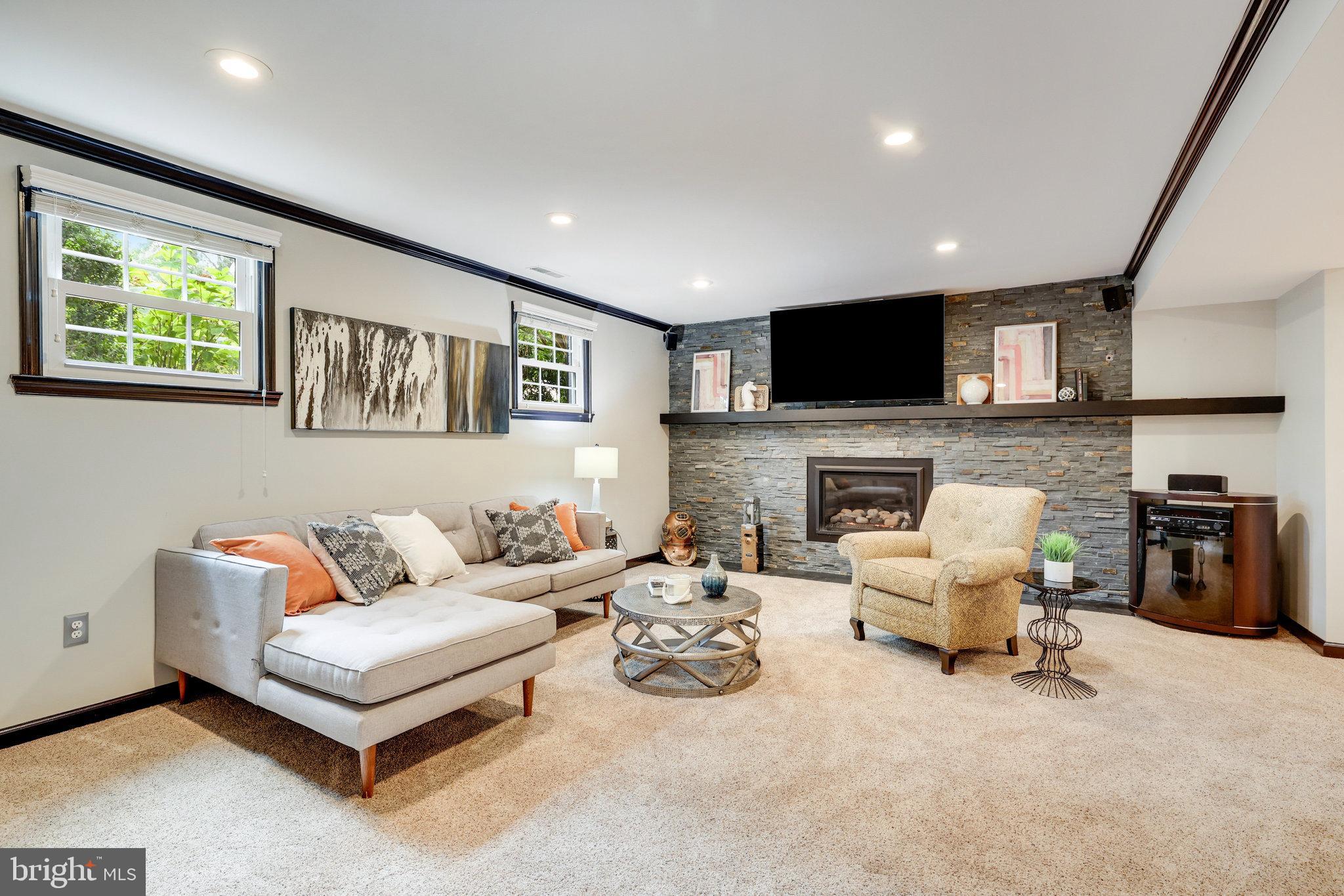 MANTUA - Residential