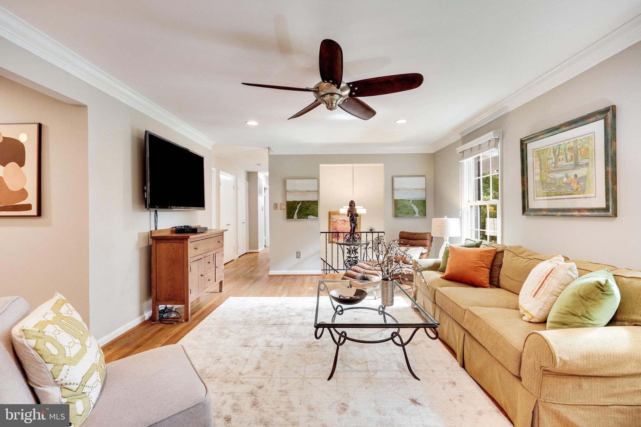 MANTUA - Residential