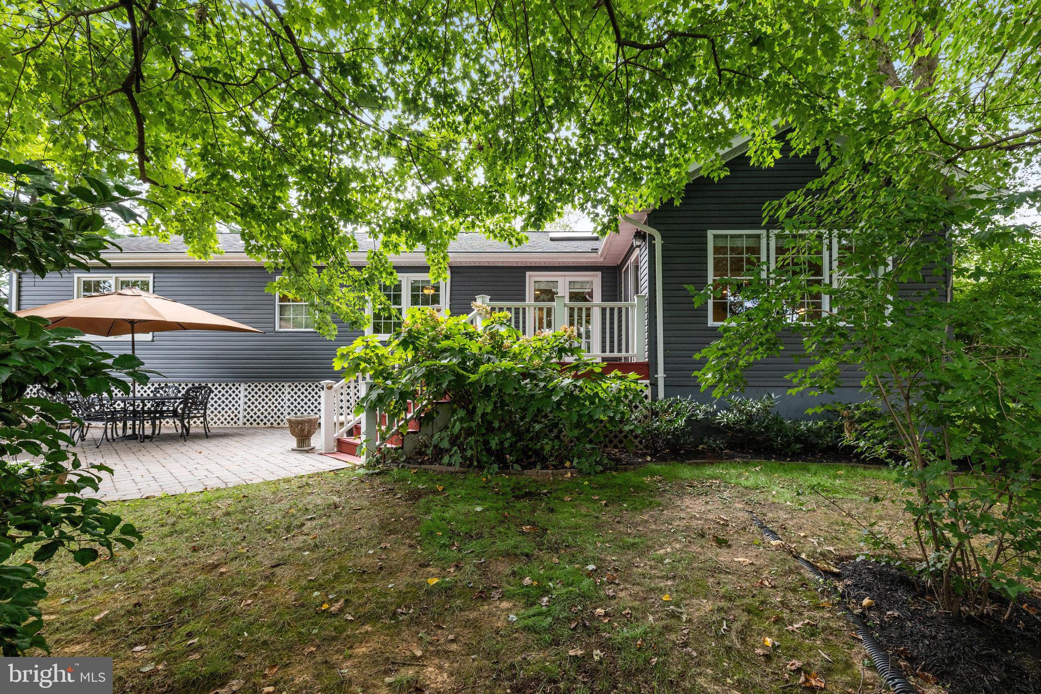 MANTUA - Residential