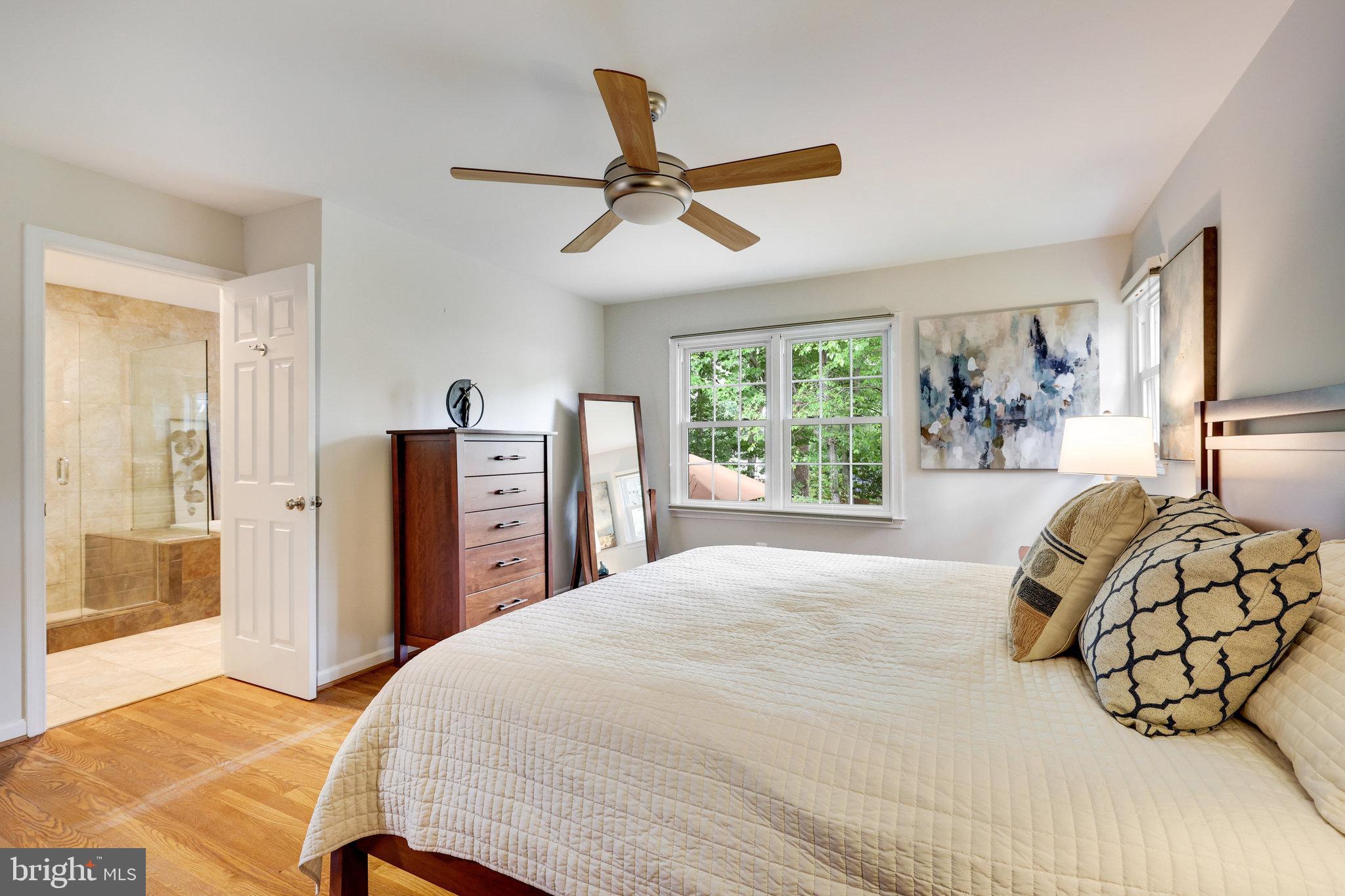 MANTUA - Residential