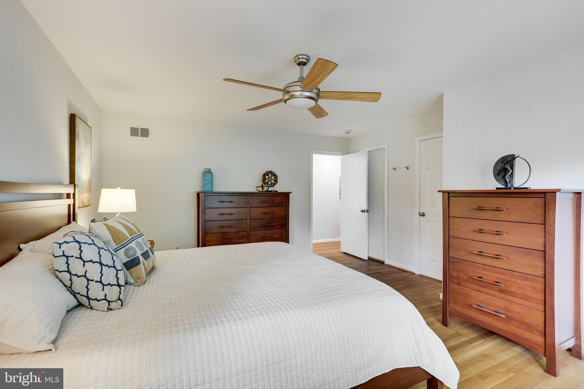 MANTUA - Residential