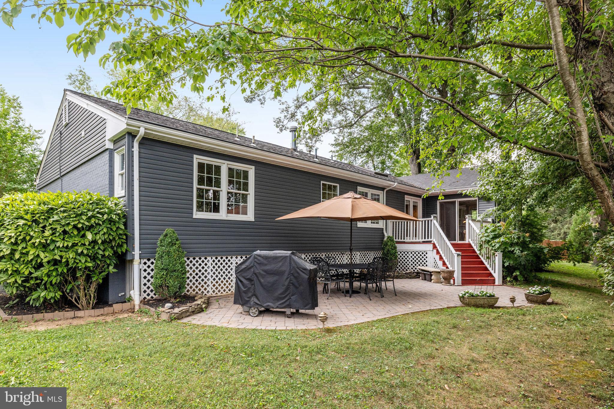 MANTUA - Residential