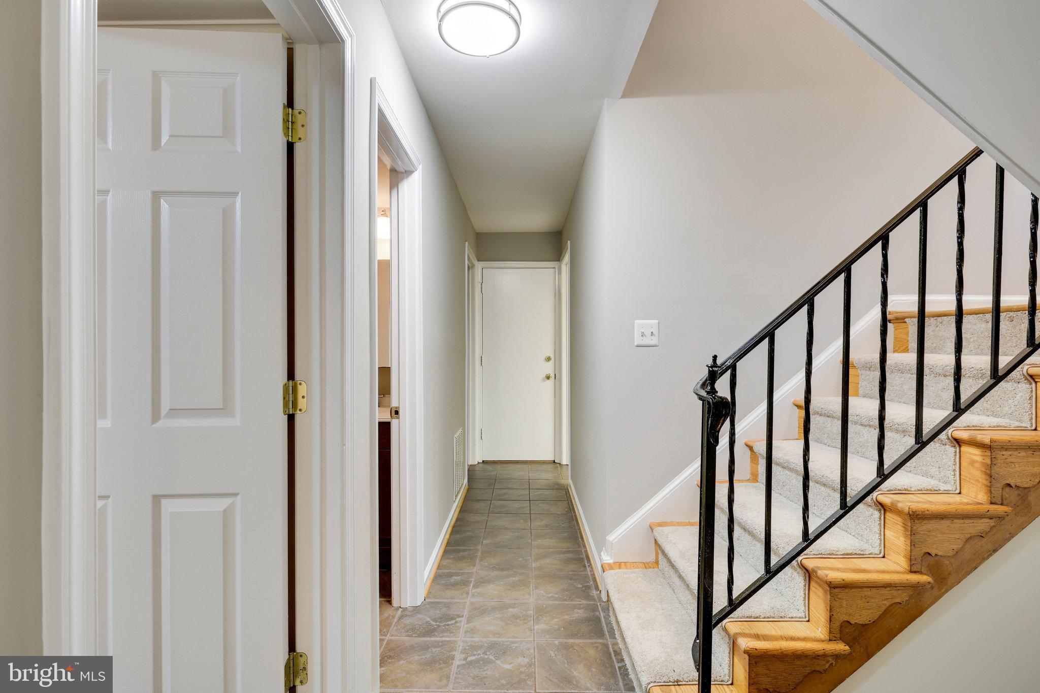 MANTUA - Residential