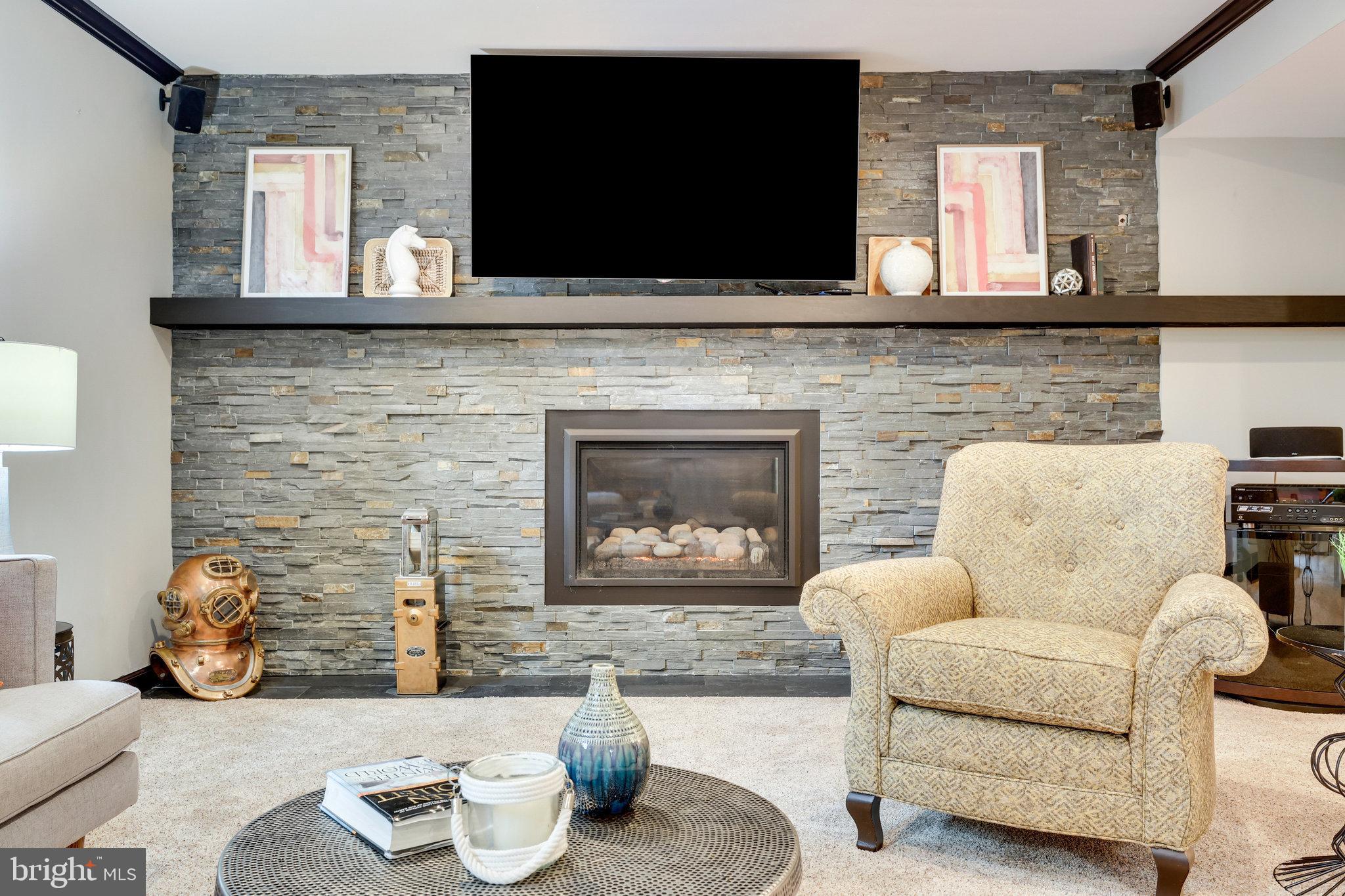 MANTUA - Residential