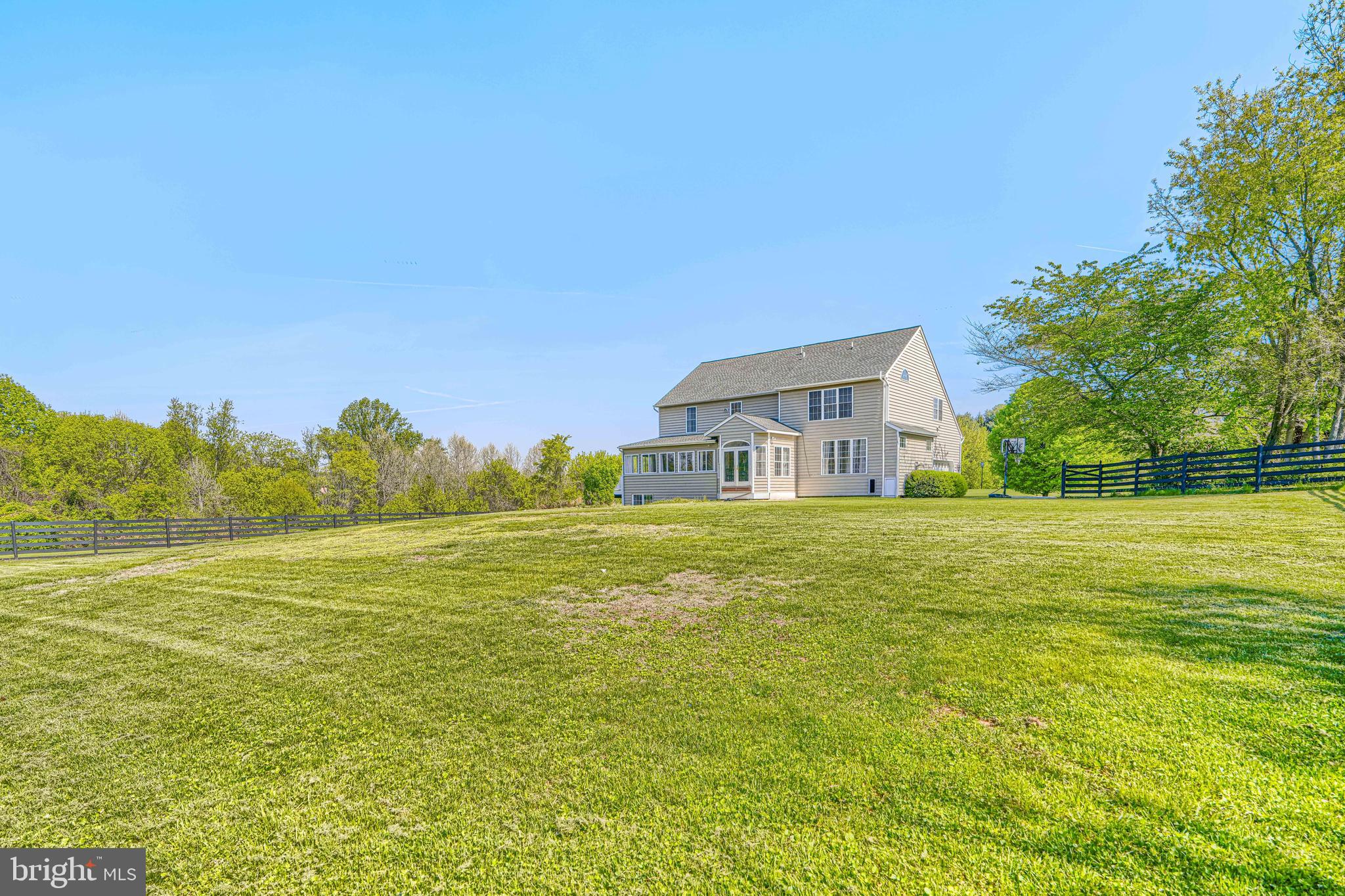 FIELDERS FARM - Residential