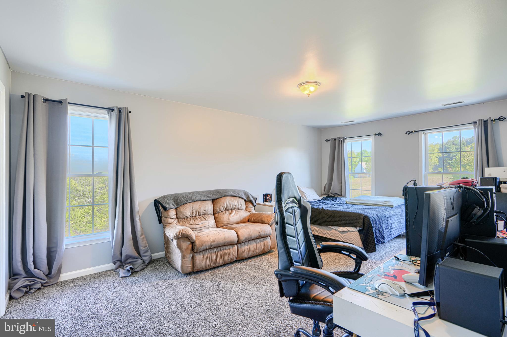 FIELDERS FARM - Residential