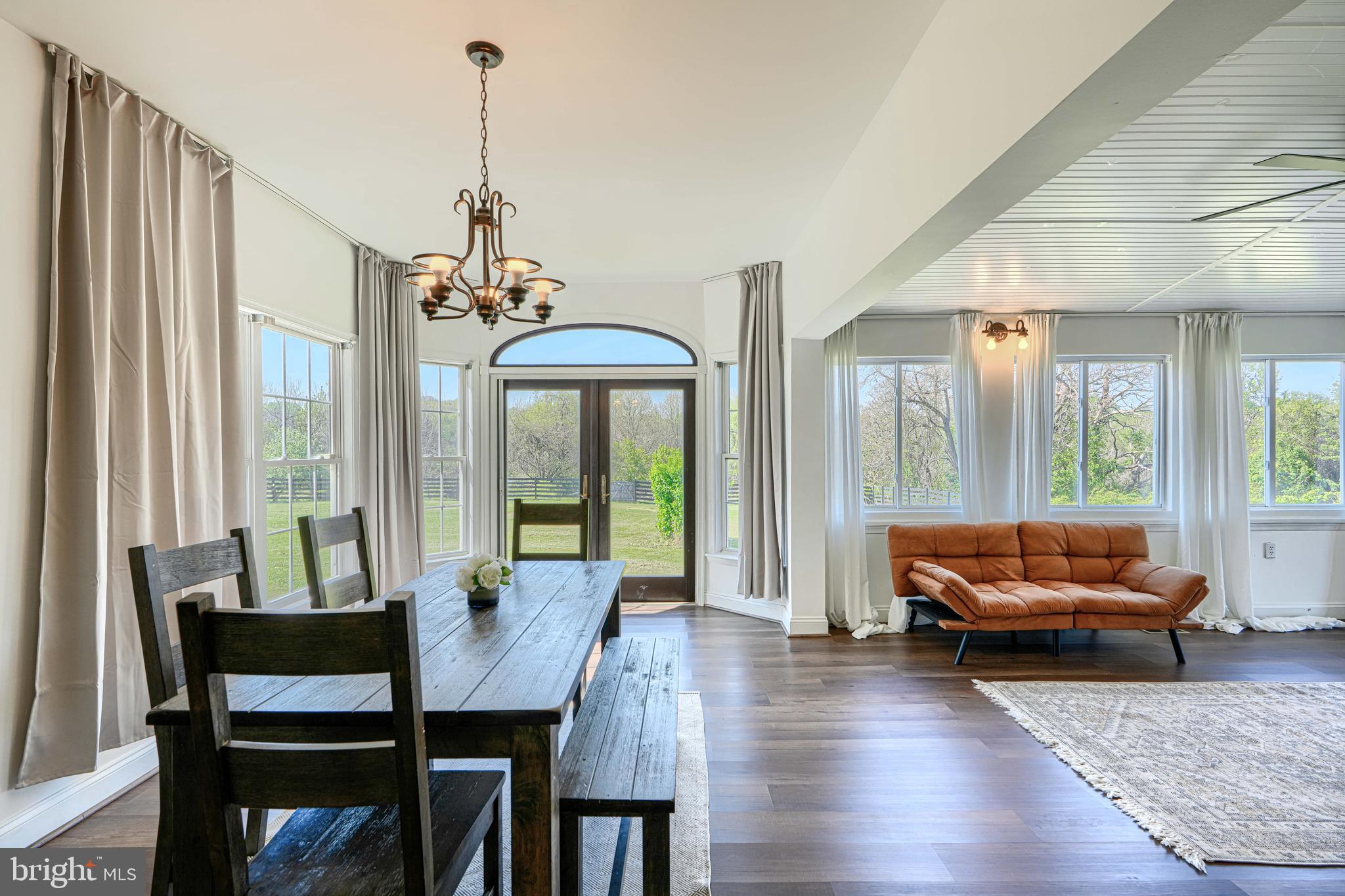 FIELDERS FARM - Residential