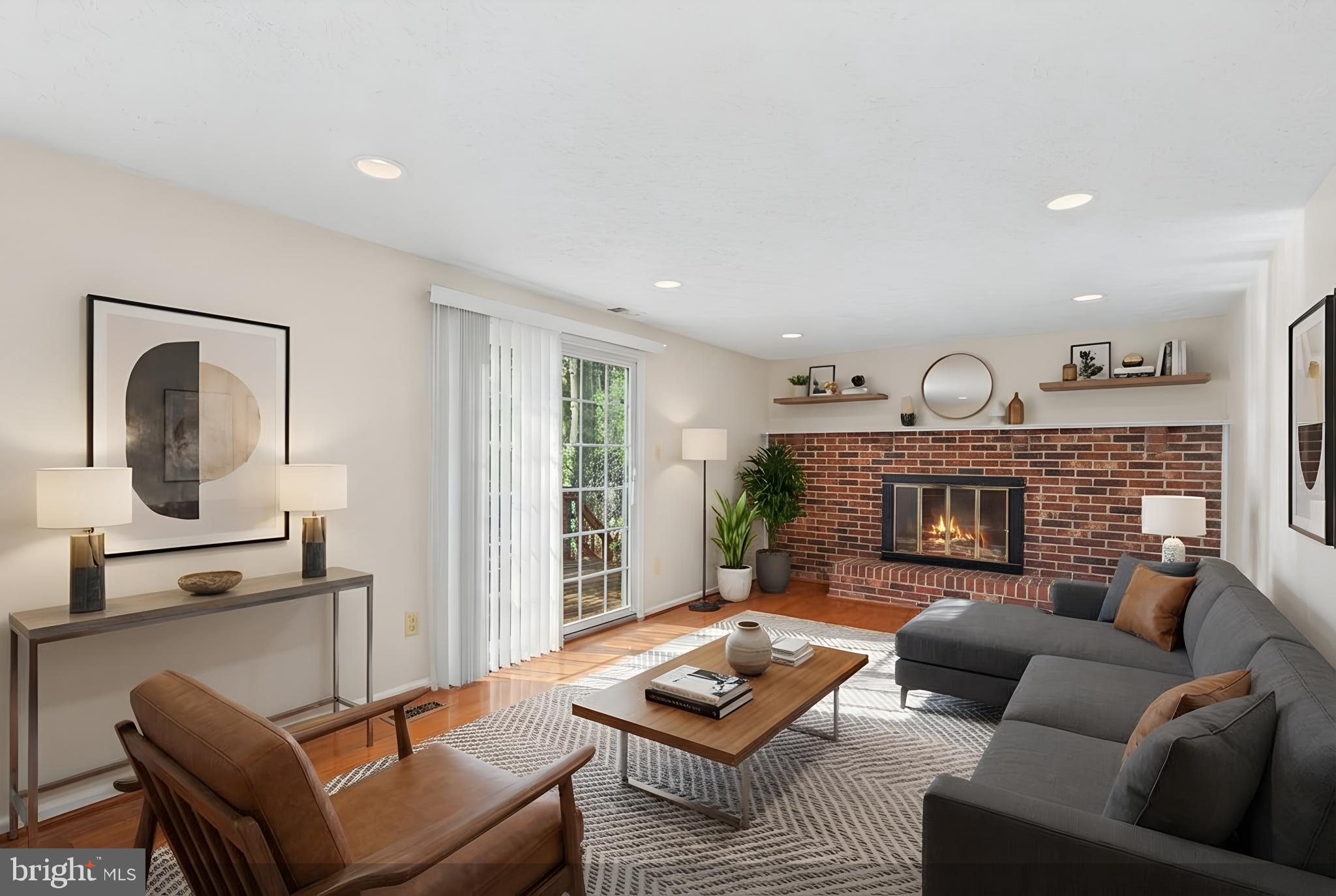 MIDDLE VALLEY - Residential