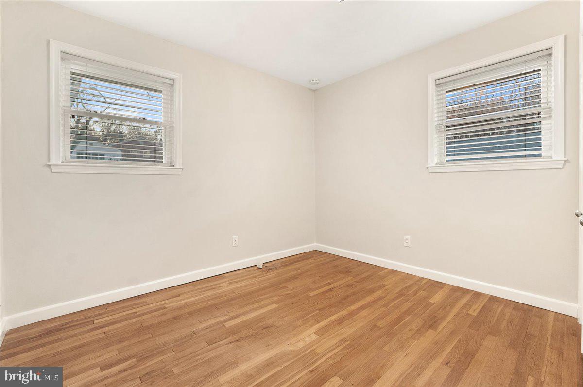 WOODSIDE - Residential