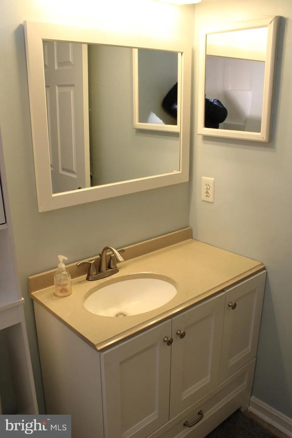 Sicklerville, New Jersey 08081, United States, 2 Bedrooms Bedrooms, ,3 BathroomsBathrooms,Residential,Coming Soon,178123