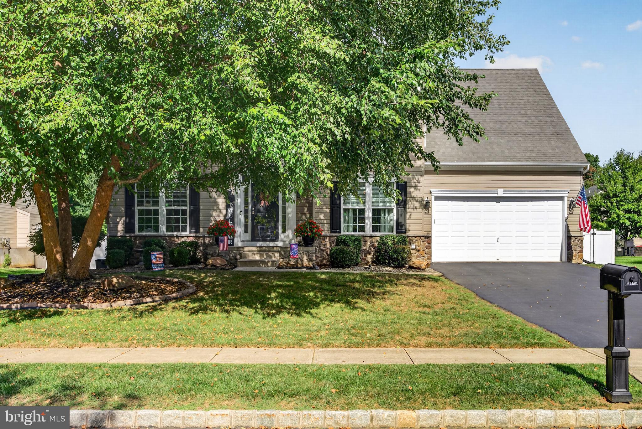 414 ARNOLD DRIVE