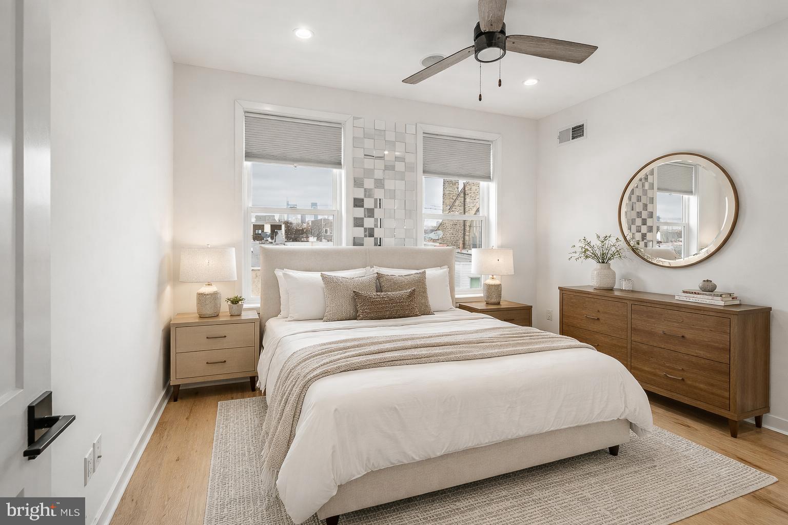 POINT BREEZE - Residential