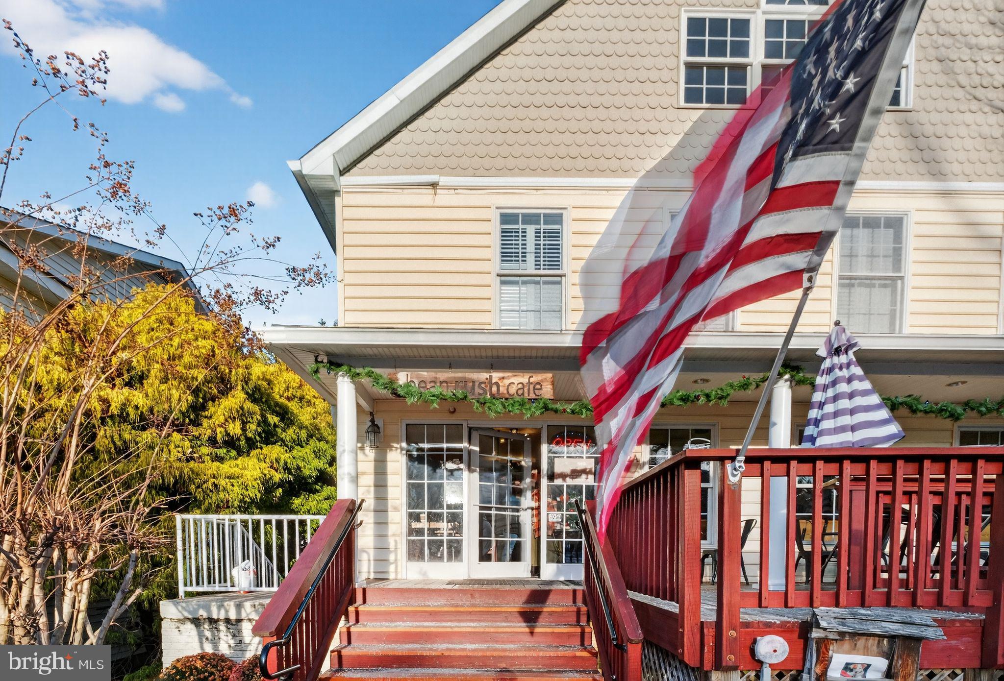 WEST ANNAPOLIS - Residential