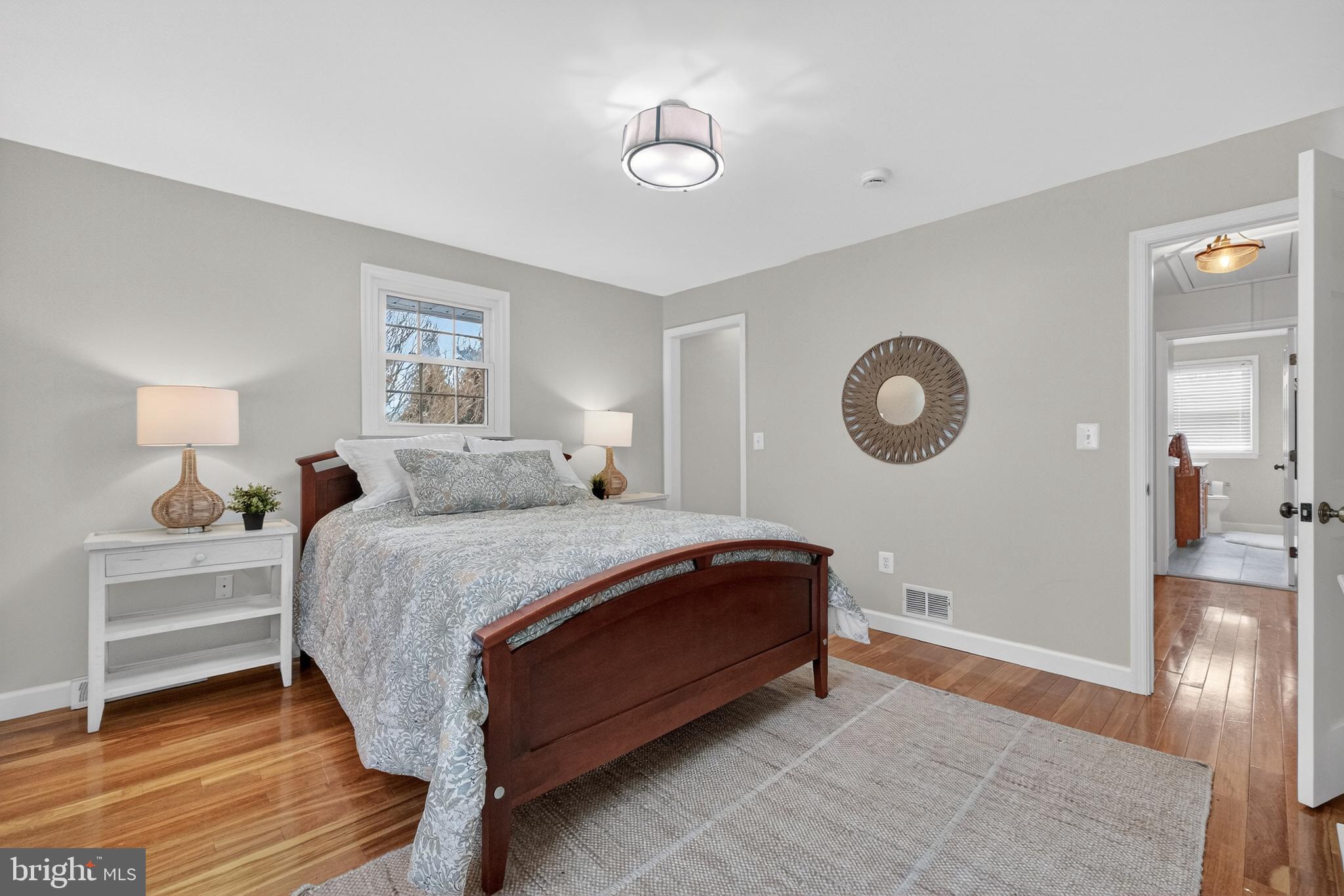 WEST ANNAPOLIS - Residential