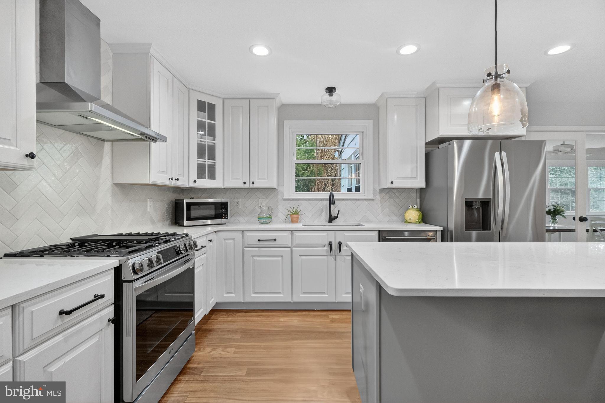 WEST ANNAPOLIS - Residential