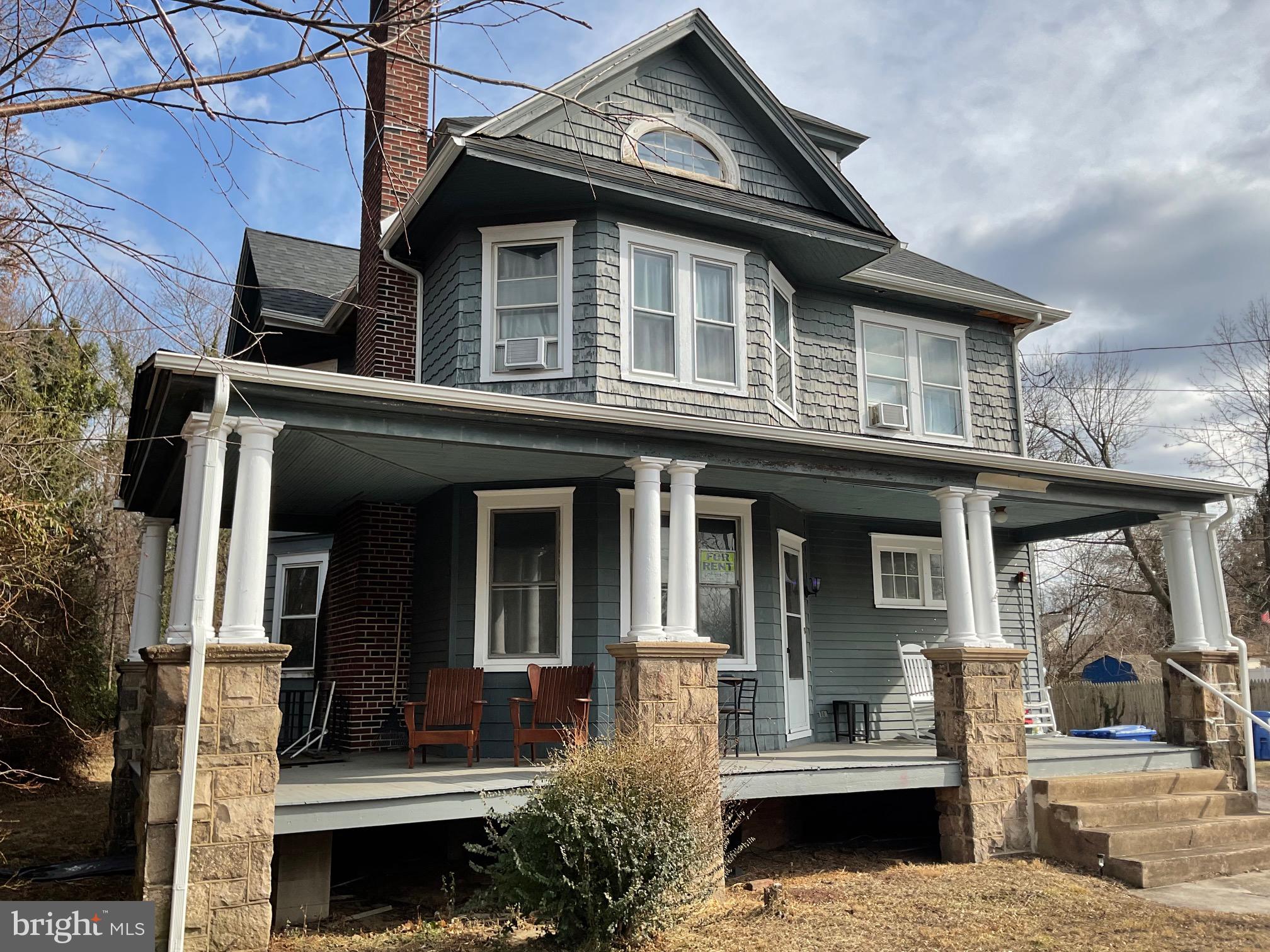 718 WOODLANE ROAD