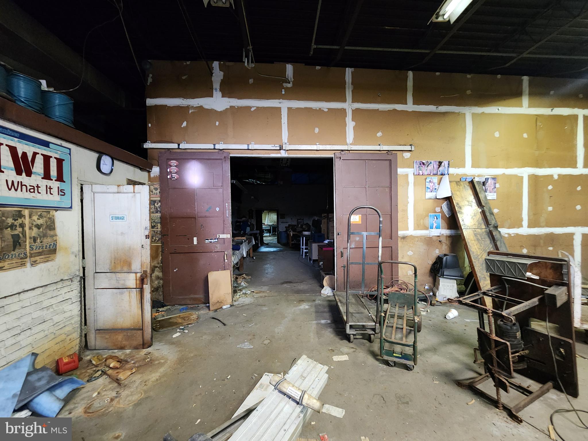 SHIPLEY HILL - Commercial Sale