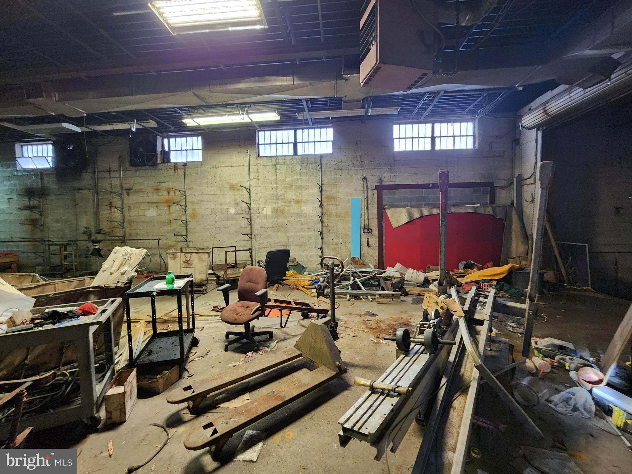 SHIPLEY HILL - Commercial Sale