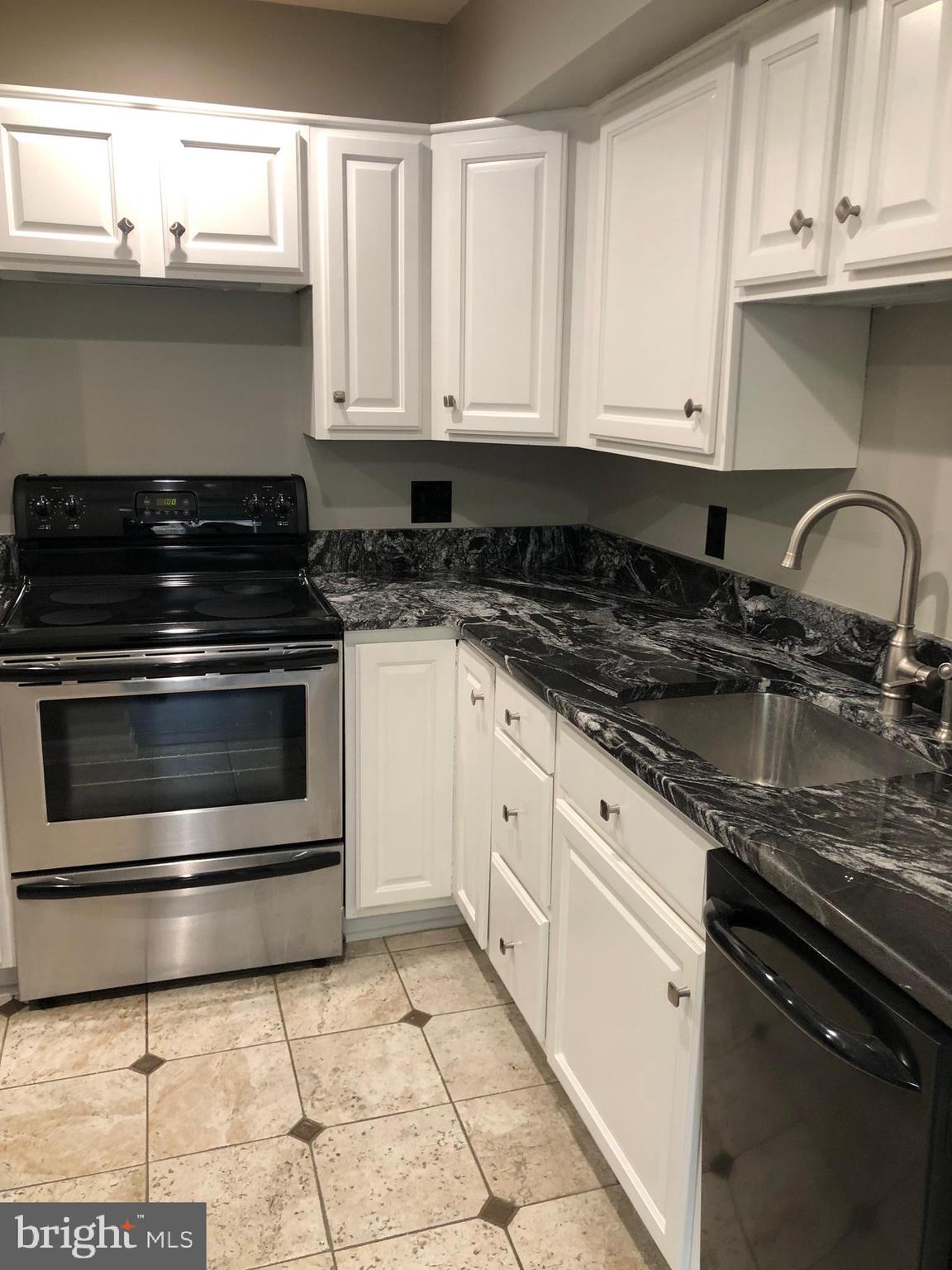 OLD GEORGETOWN VILL CODM - Residential Lease