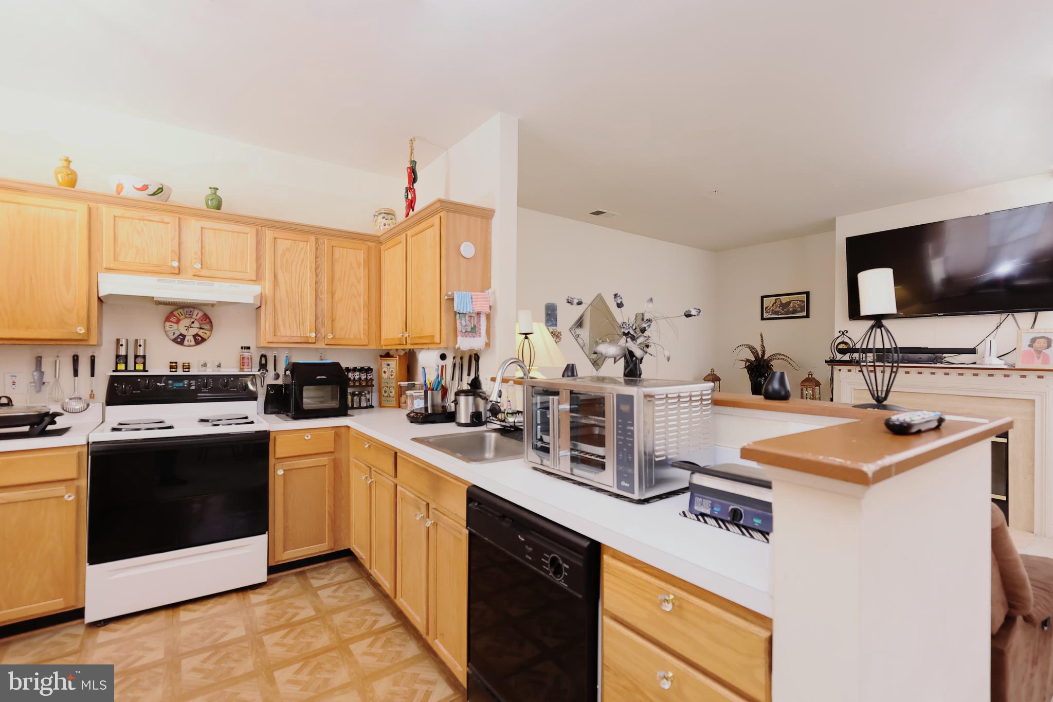 HAMPSHIRE HALL - Residential