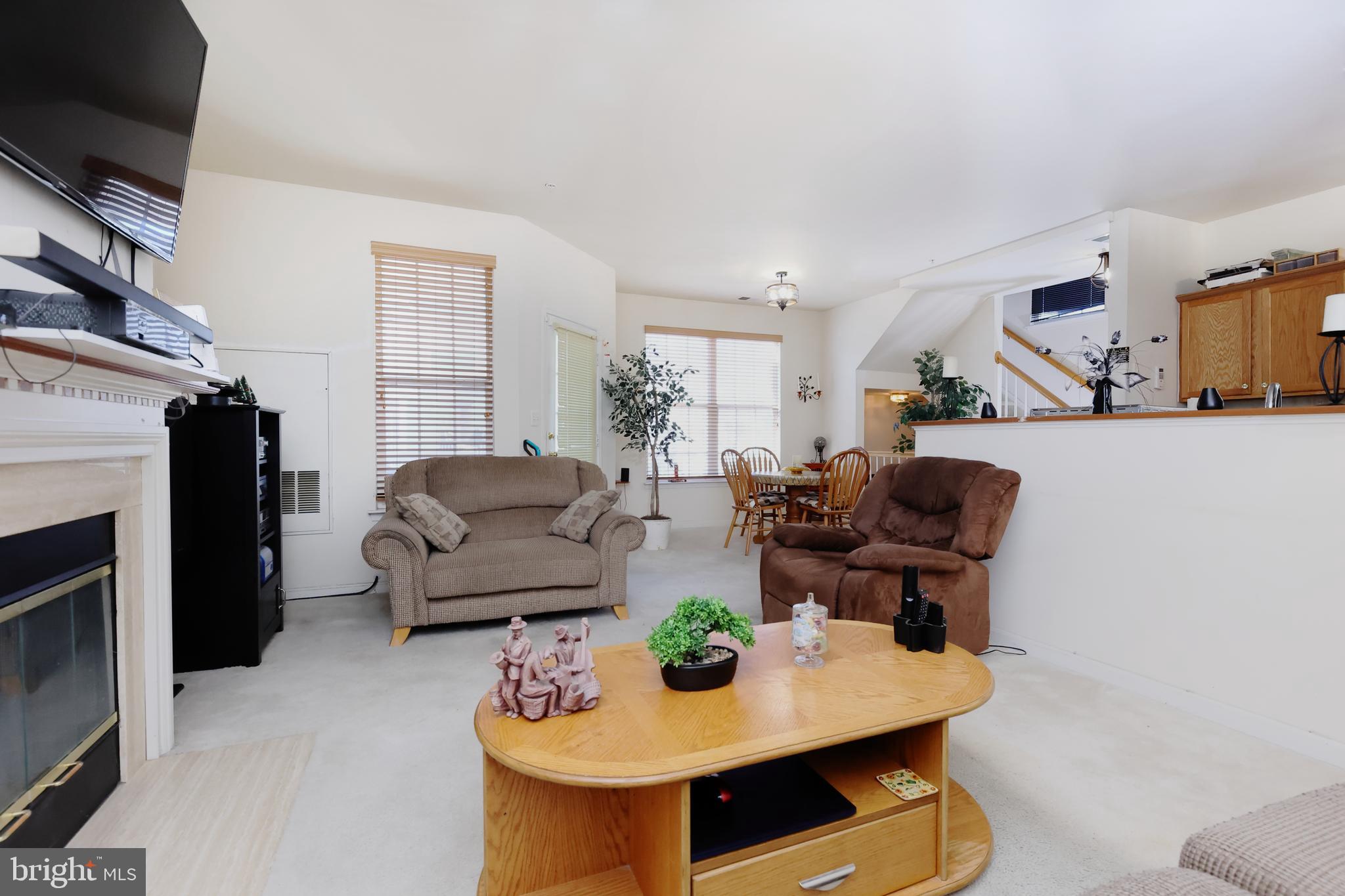 HAMPSHIRE HALL - Residential