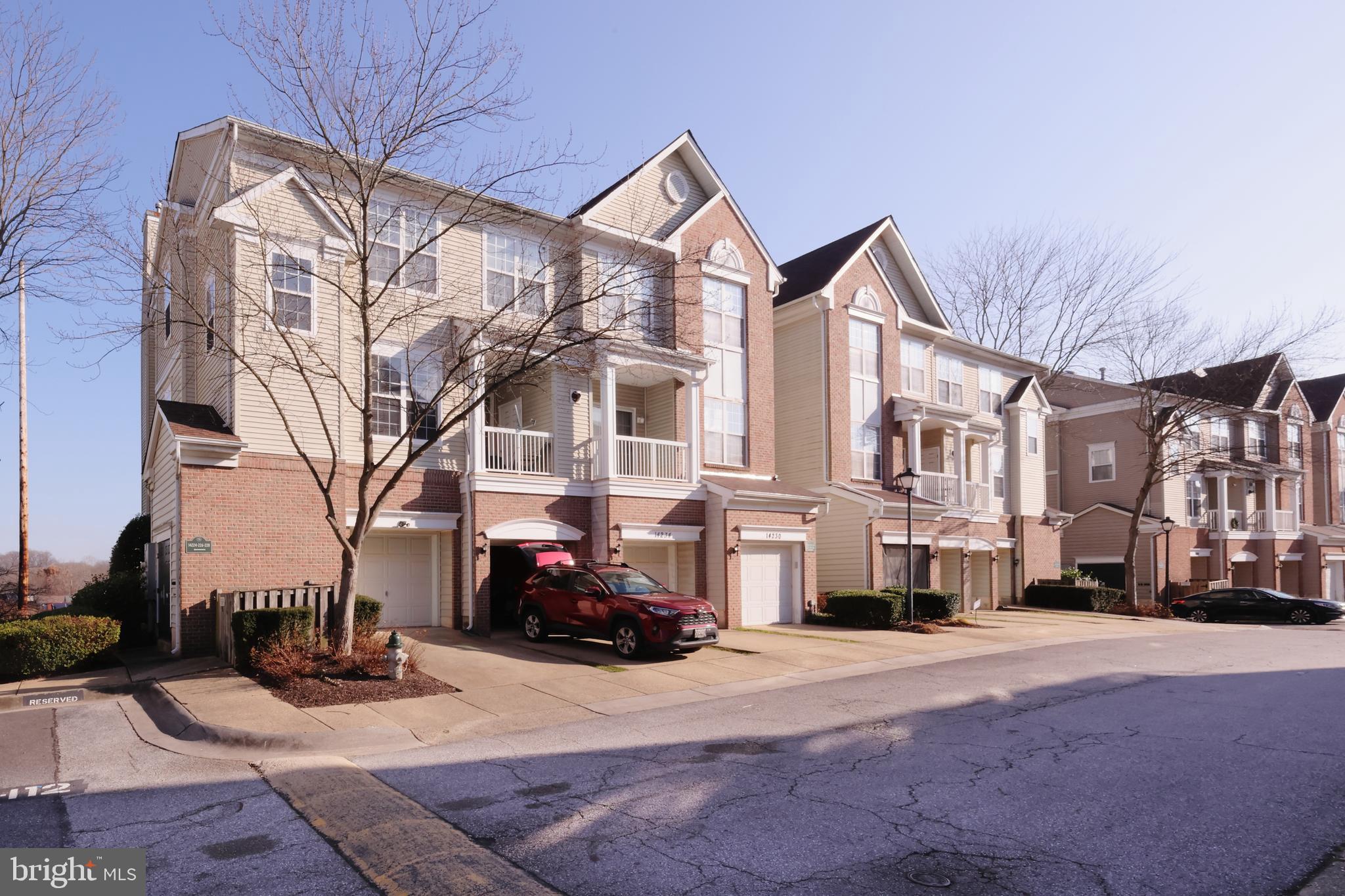 HAMPSHIRE HALL - Residential