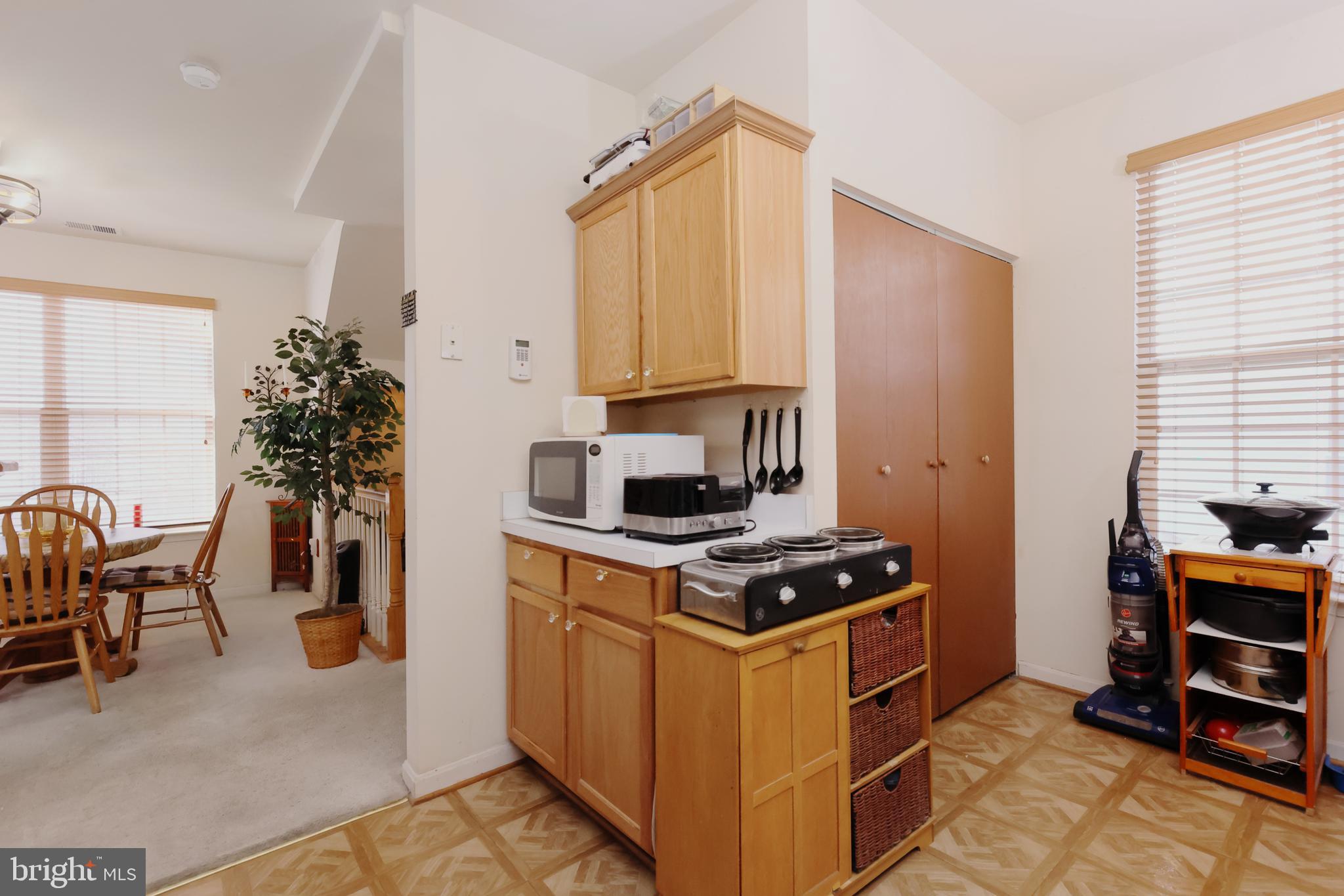 HAMPSHIRE HALL - Residential