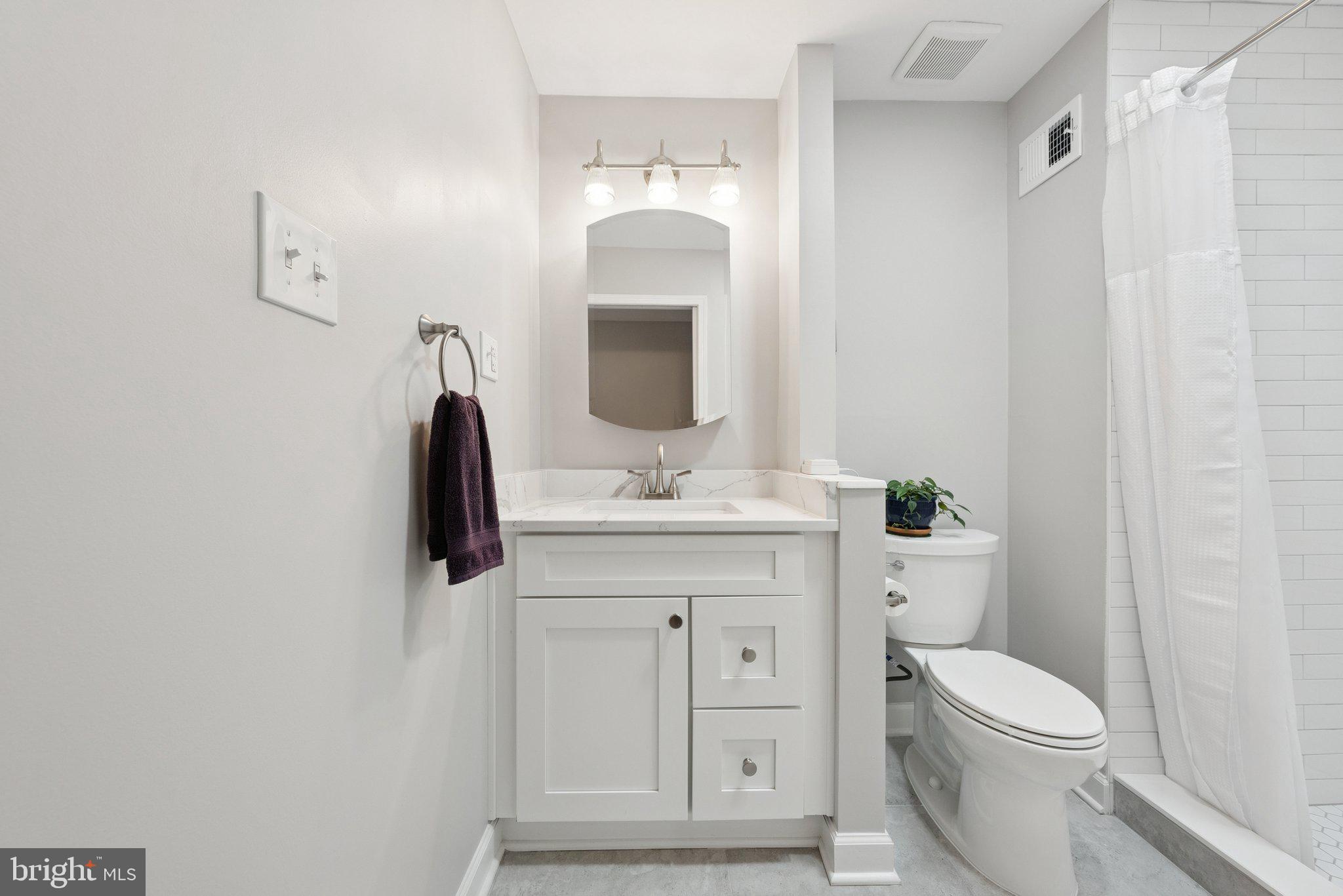 EXETER SQUARE - Residential