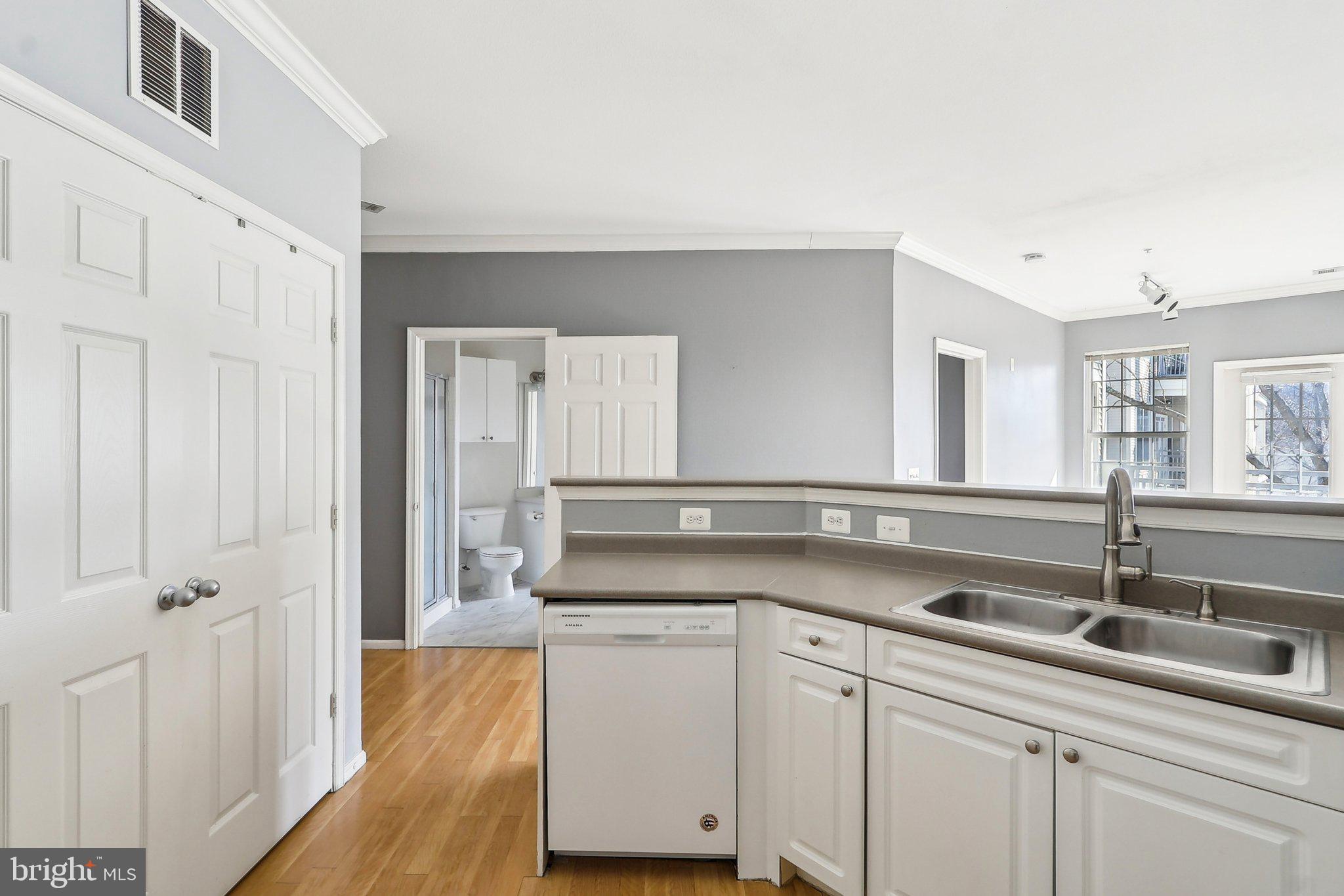 HIGH POINTE AT JEFFERSON - Residential