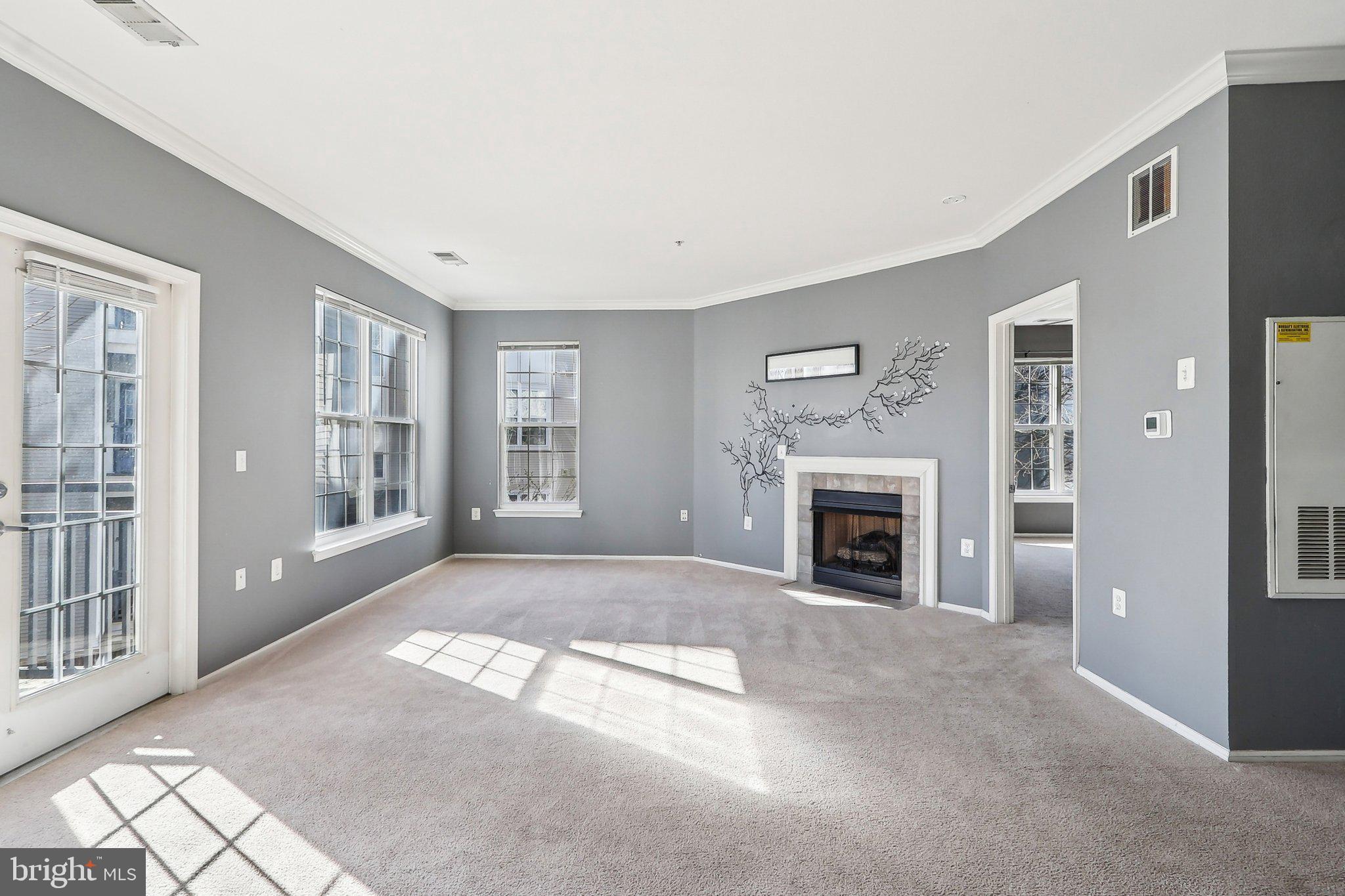 HIGH POINTE AT JEFFERSON - Residential