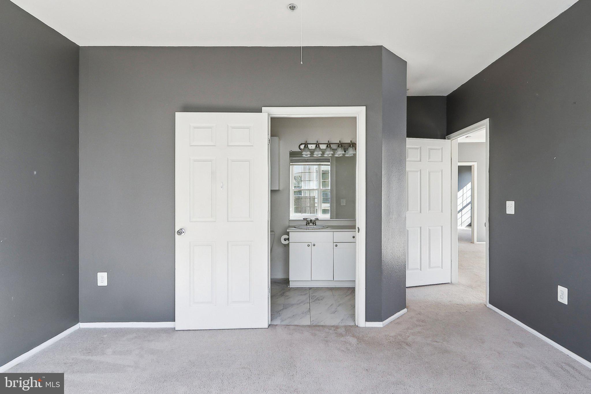 HIGH POINTE AT JEFFERSON - Residential