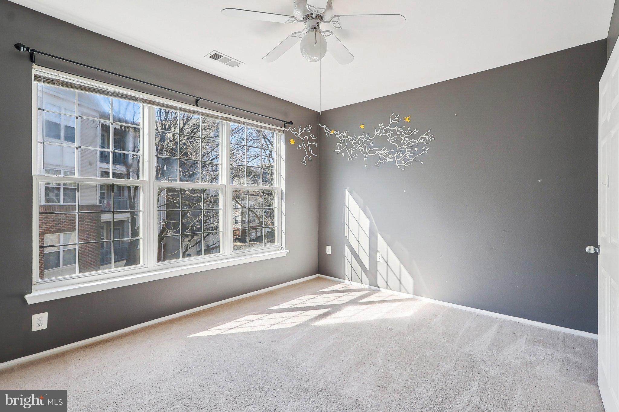 HIGH POINTE AT JEFFERSON - Residential