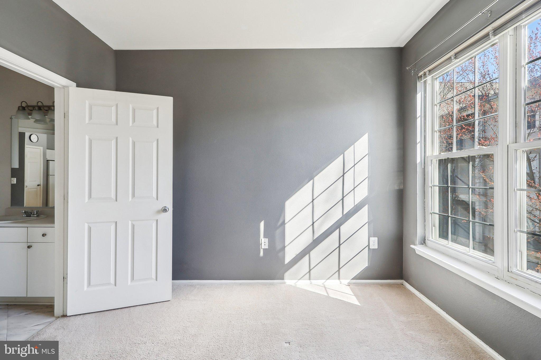 HIGH POINTE AT JEFFERSON - Residential