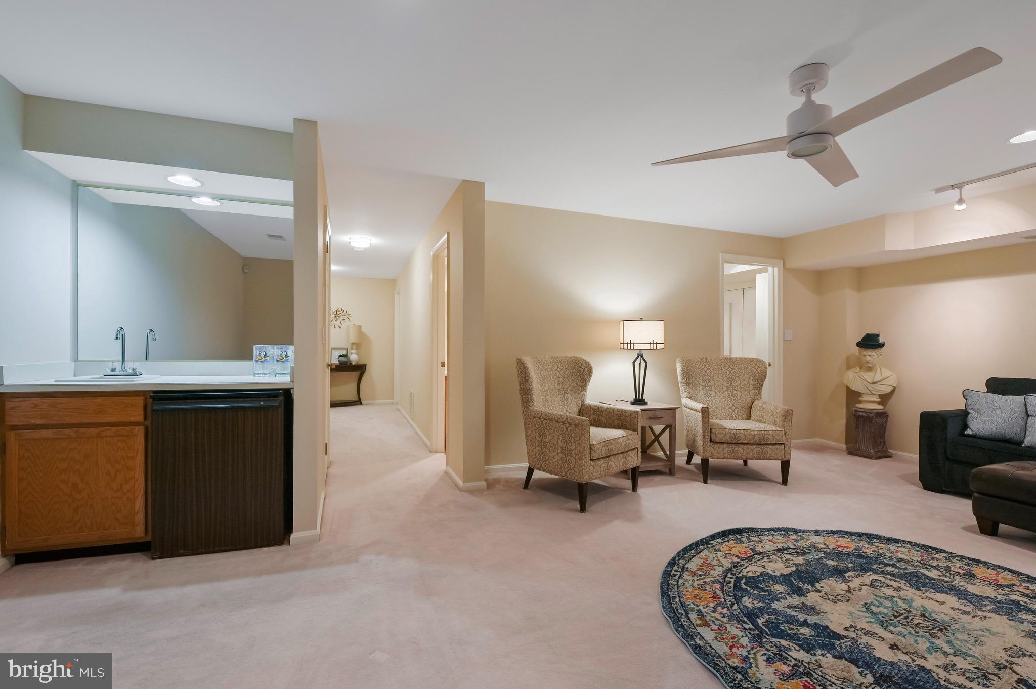 RIVA TRACE/SPRING PLACE - Residential