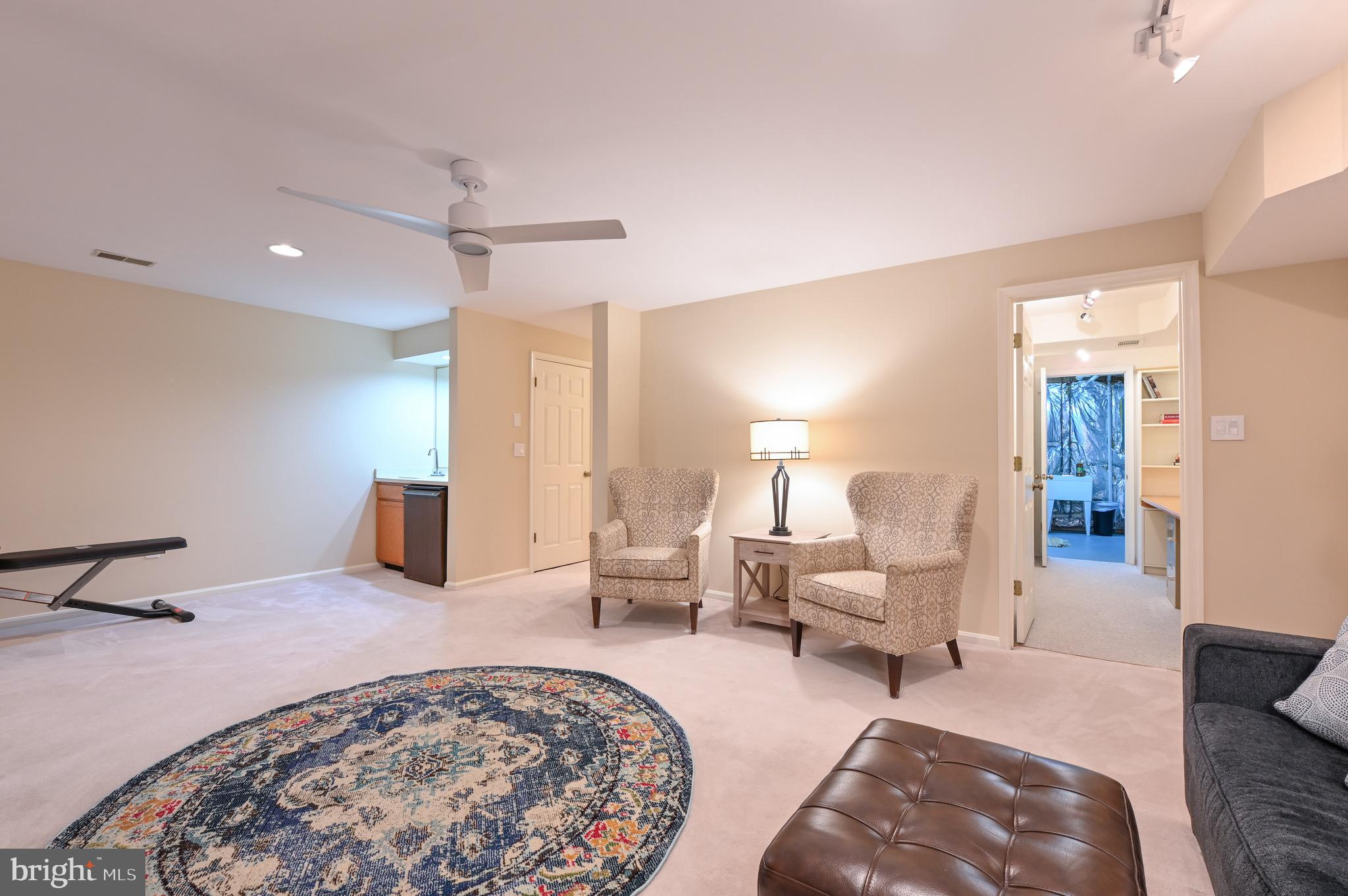 RIVA TRACE/SPRING PLACE - Residential