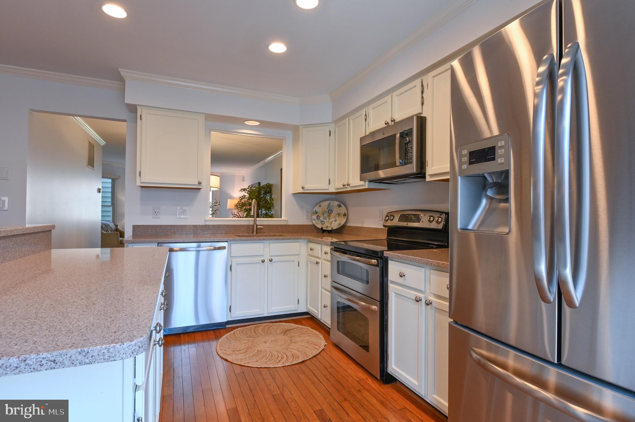 RIVA TRACE/SPRING PLACE - Residential