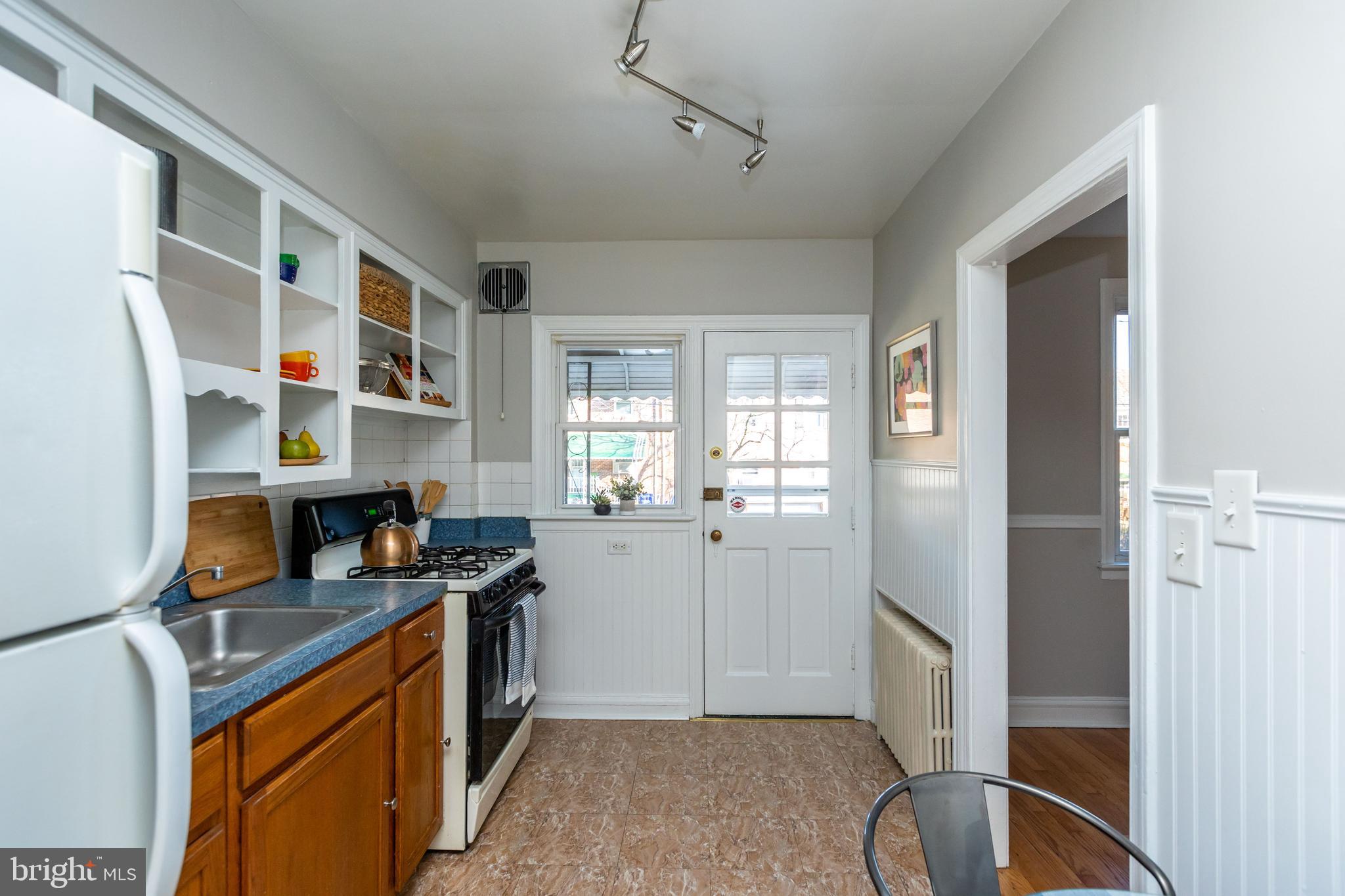 EDNOR GARDENS HISTORIC DISTRICT - Residential