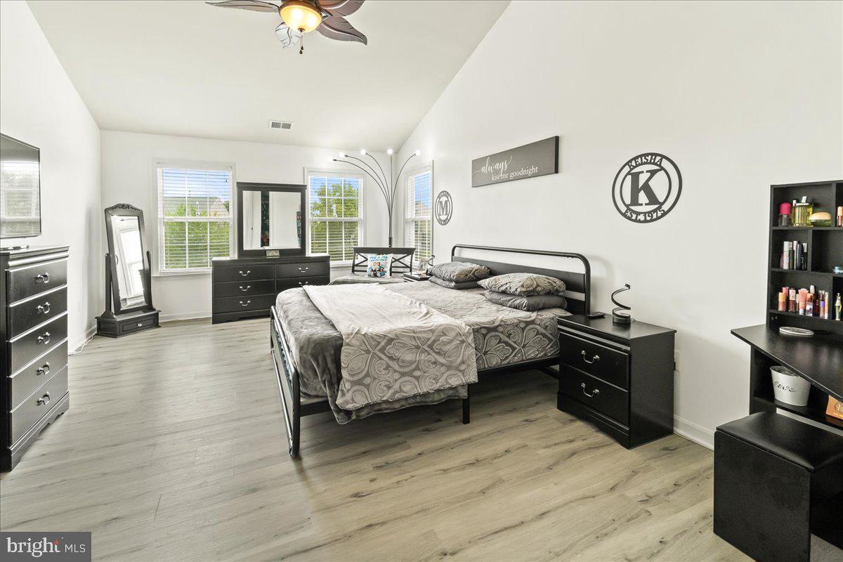 ST JAMES VILLAGE NORTH - Residential