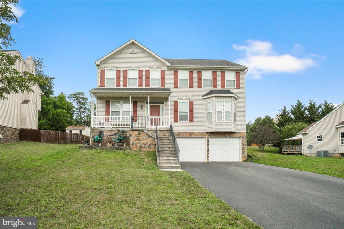 ST JAMES VILLAGE NORTH - Residential